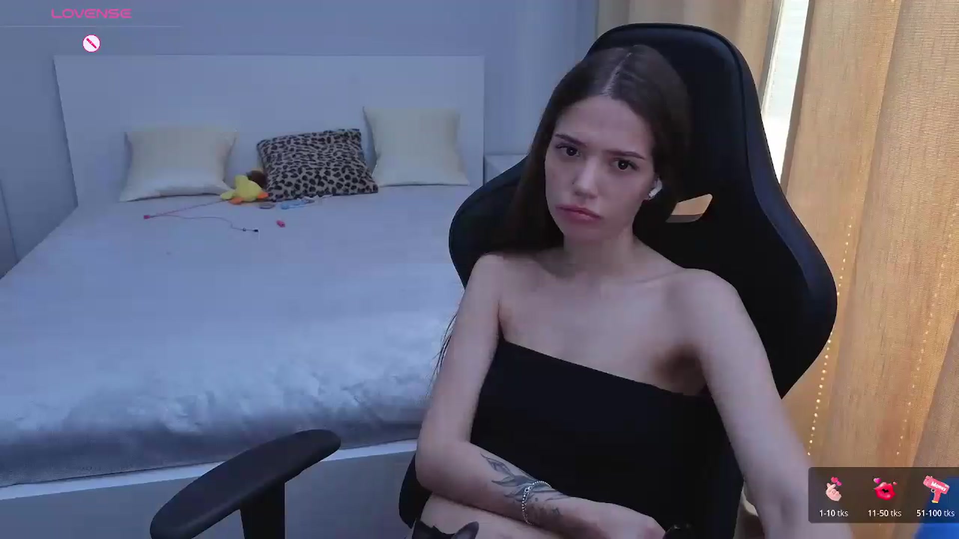 Gallery image thumbnail from JessicaB's myfreecams stream on, 04/23/2026, 13:56 image 15 of 20