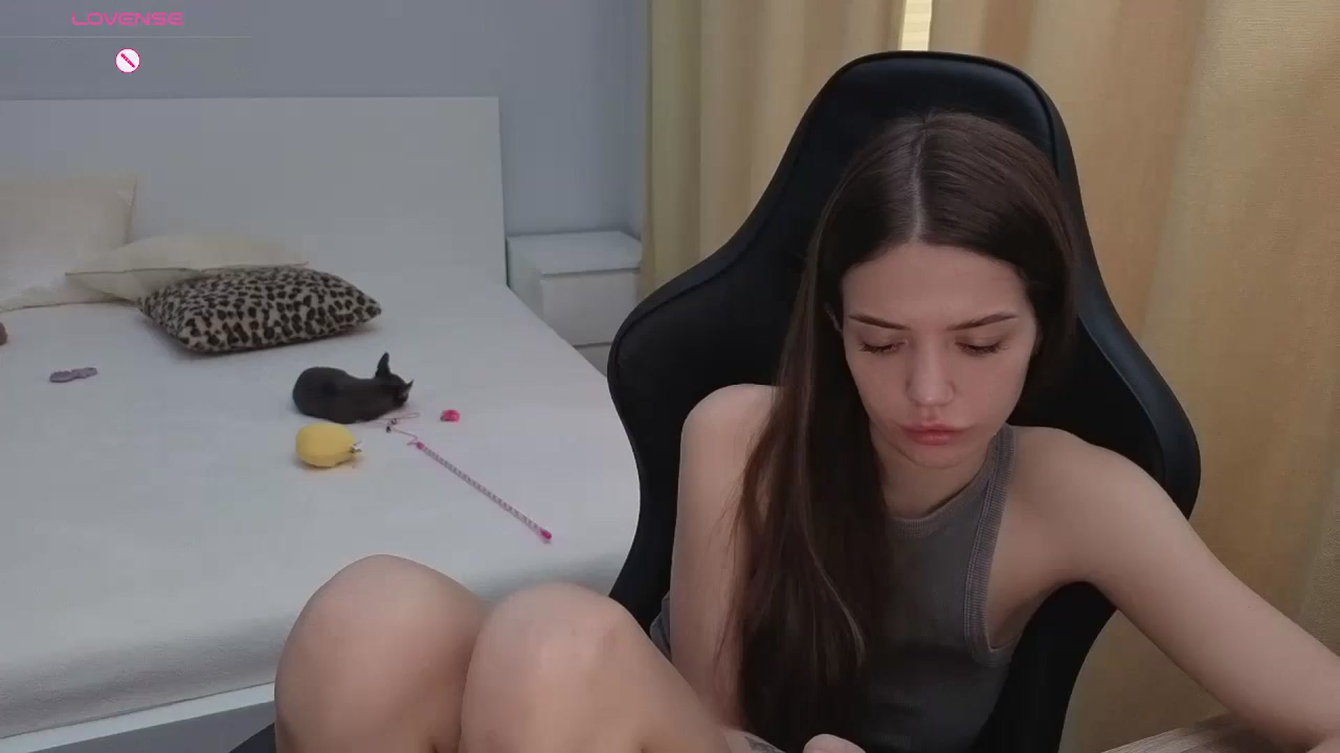 Gallery image thumbnail from JessicaB's myfreecams stream on, 04/24/2026, 16:41 image 7 of 20