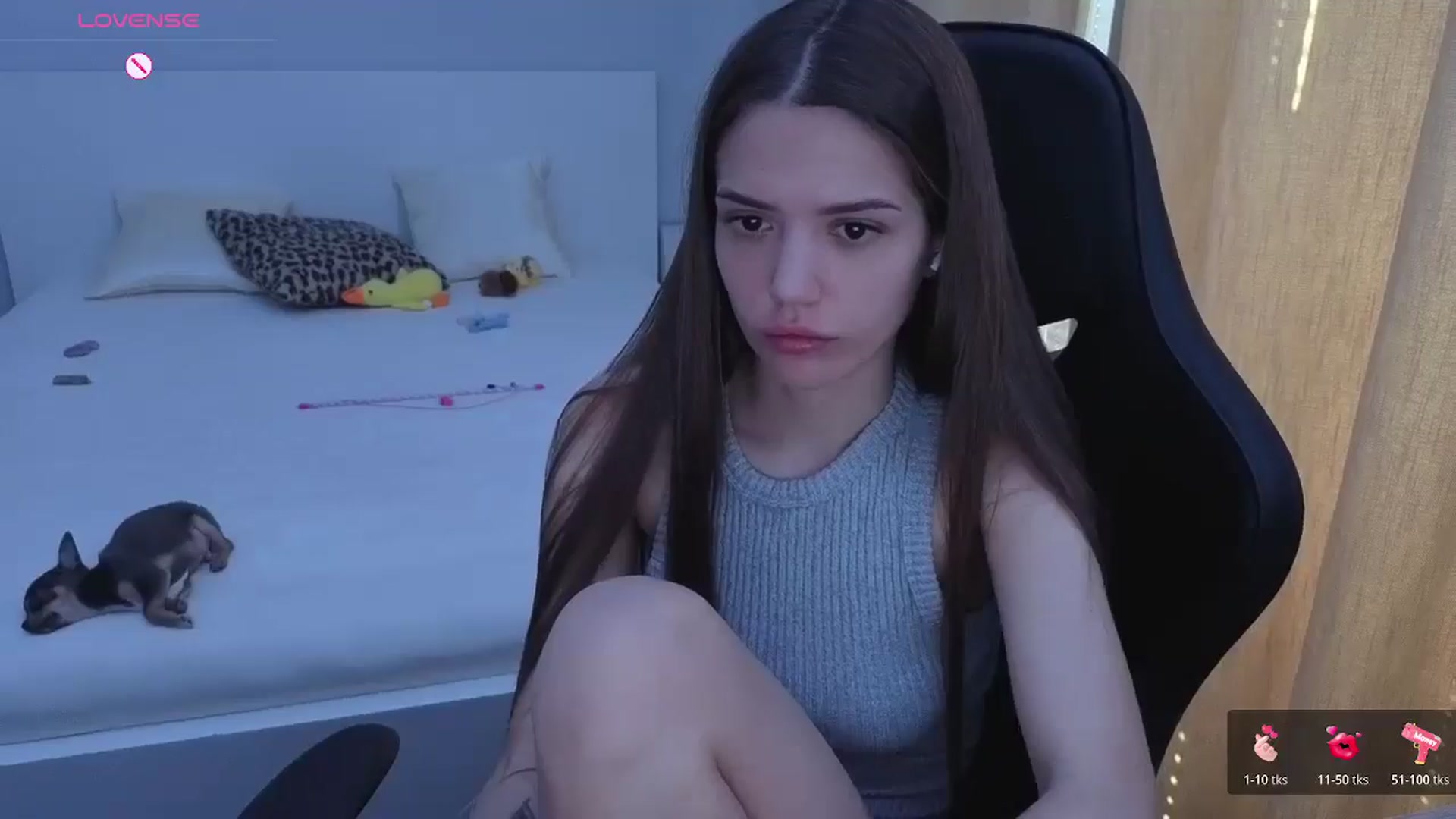 Gallery image thumbnail from JessicaB's myfreecams stream on, 04/28/2026, 16:19 image 6 of 20