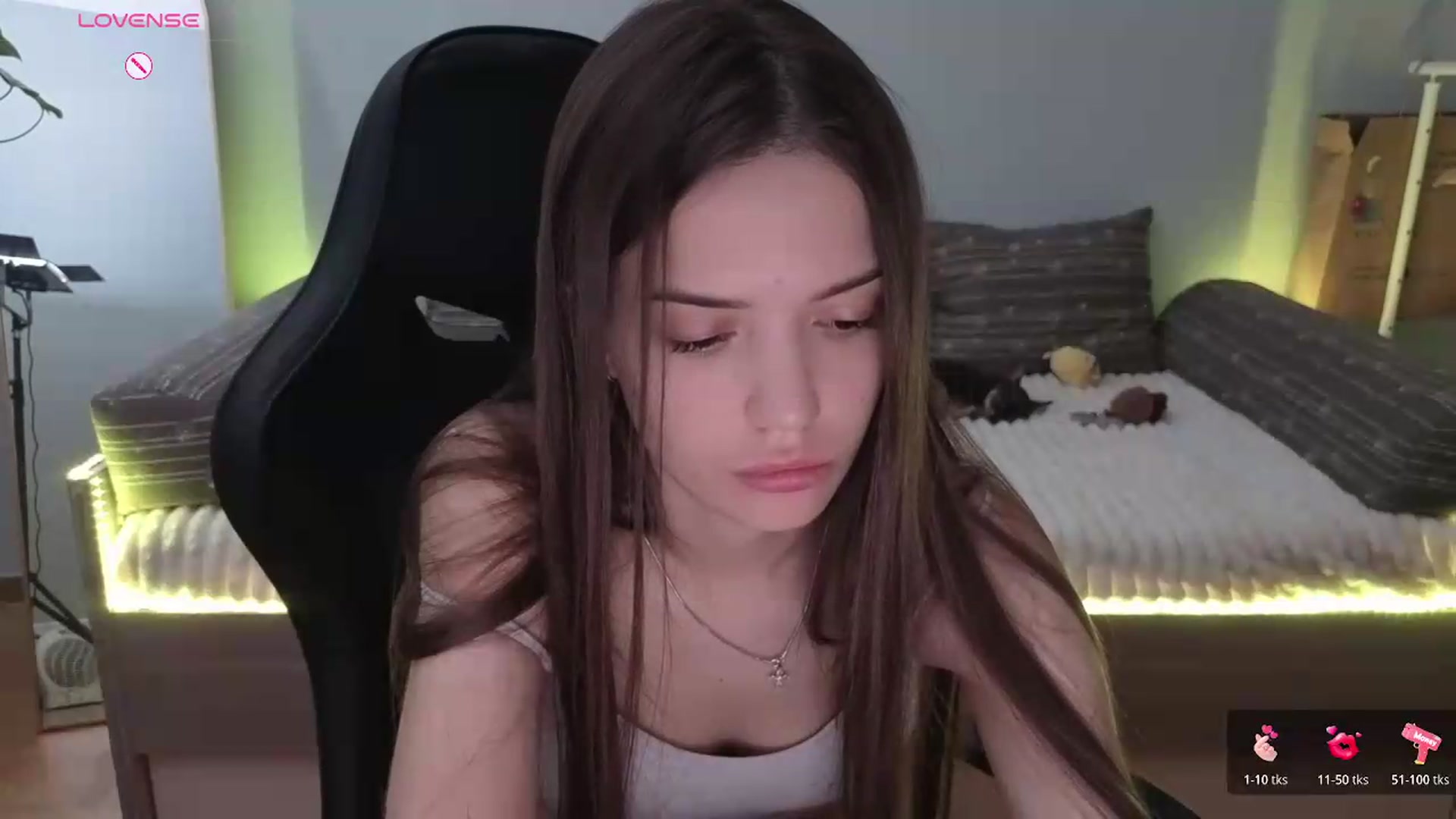 Gallery image thumbnail from JessicaB's myfreecams stream on, 06/02/2026, 13:44 image 11 of 20