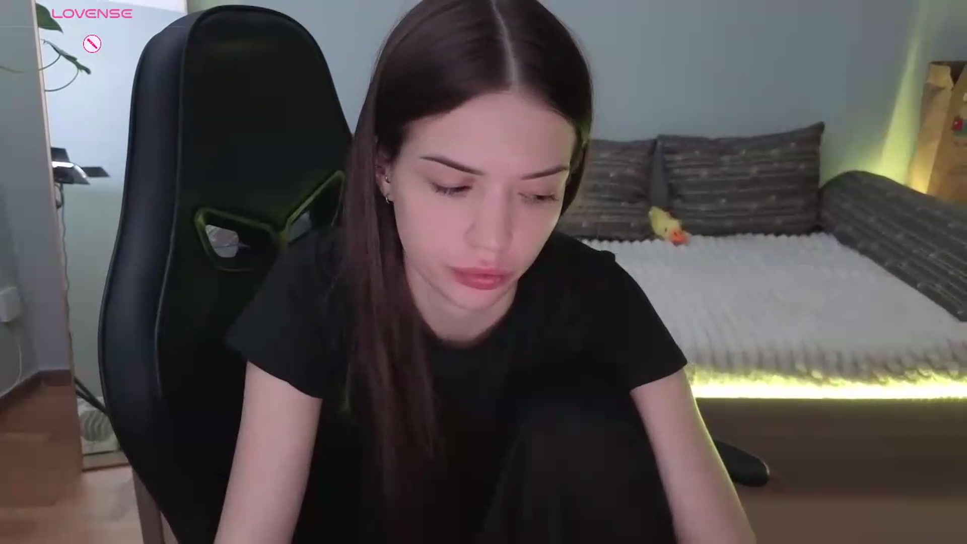Gallery image thumbnail from JessicaB's myfreecams stream on, 06/03/2026, 17:08 image 5 of 20