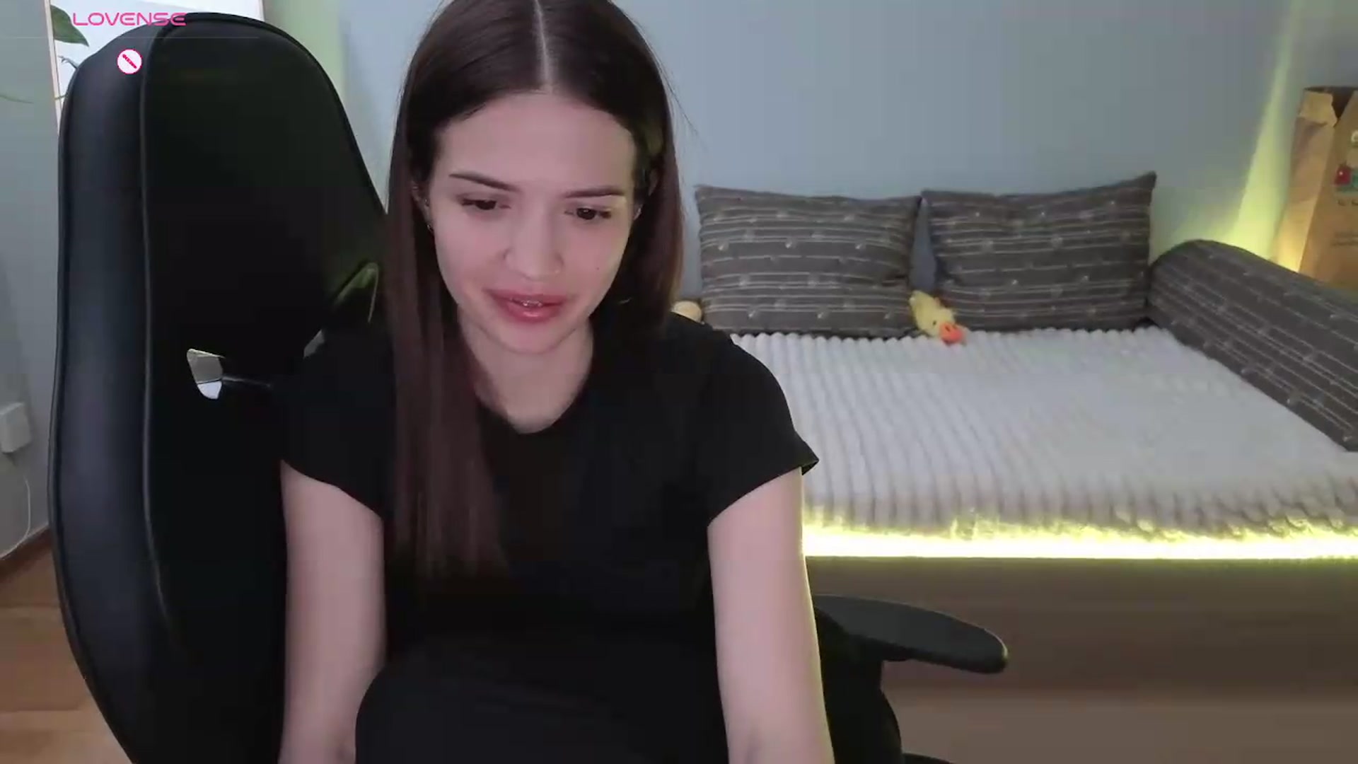Gallery image thumbnail from JessicaB's myfreecams stream on, 06/03/2026, 17:08 image 13 of 20