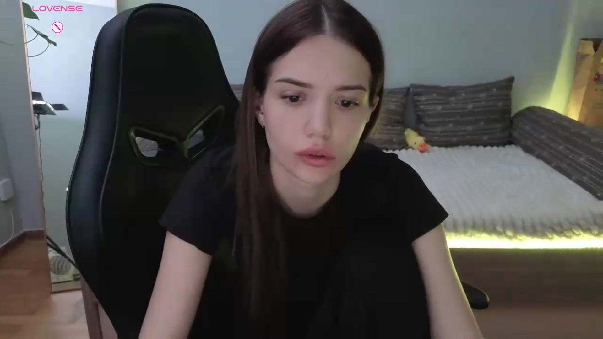 Gallery image thumbnail from JessicaB's myfreecams stream on, 06/03/2026, 17:08 image 6 of 20