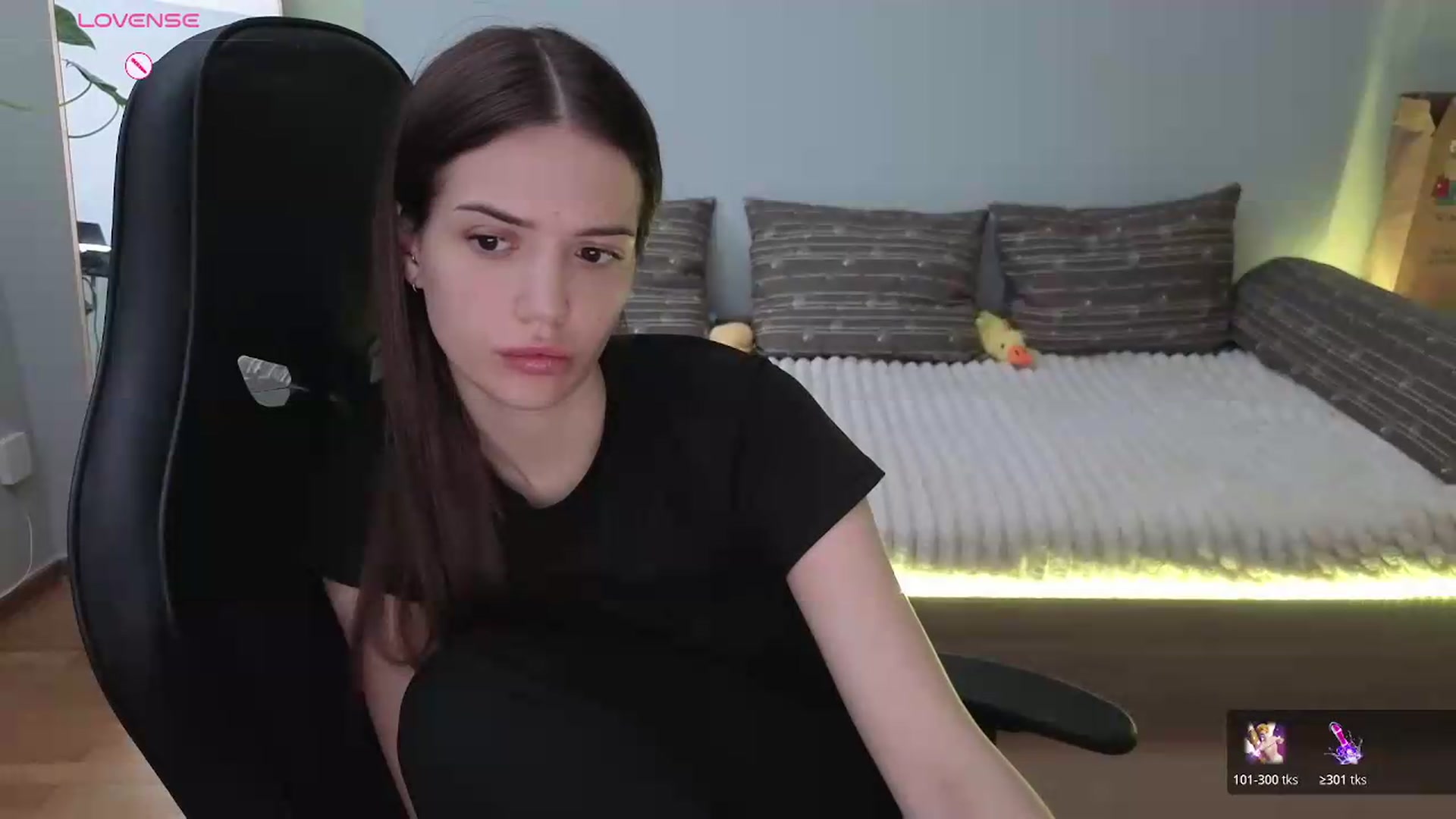 Gallery image thumbnail from JessicaB's myfreecams stream on, 06/03/2026, 17:08 image 15 of 20