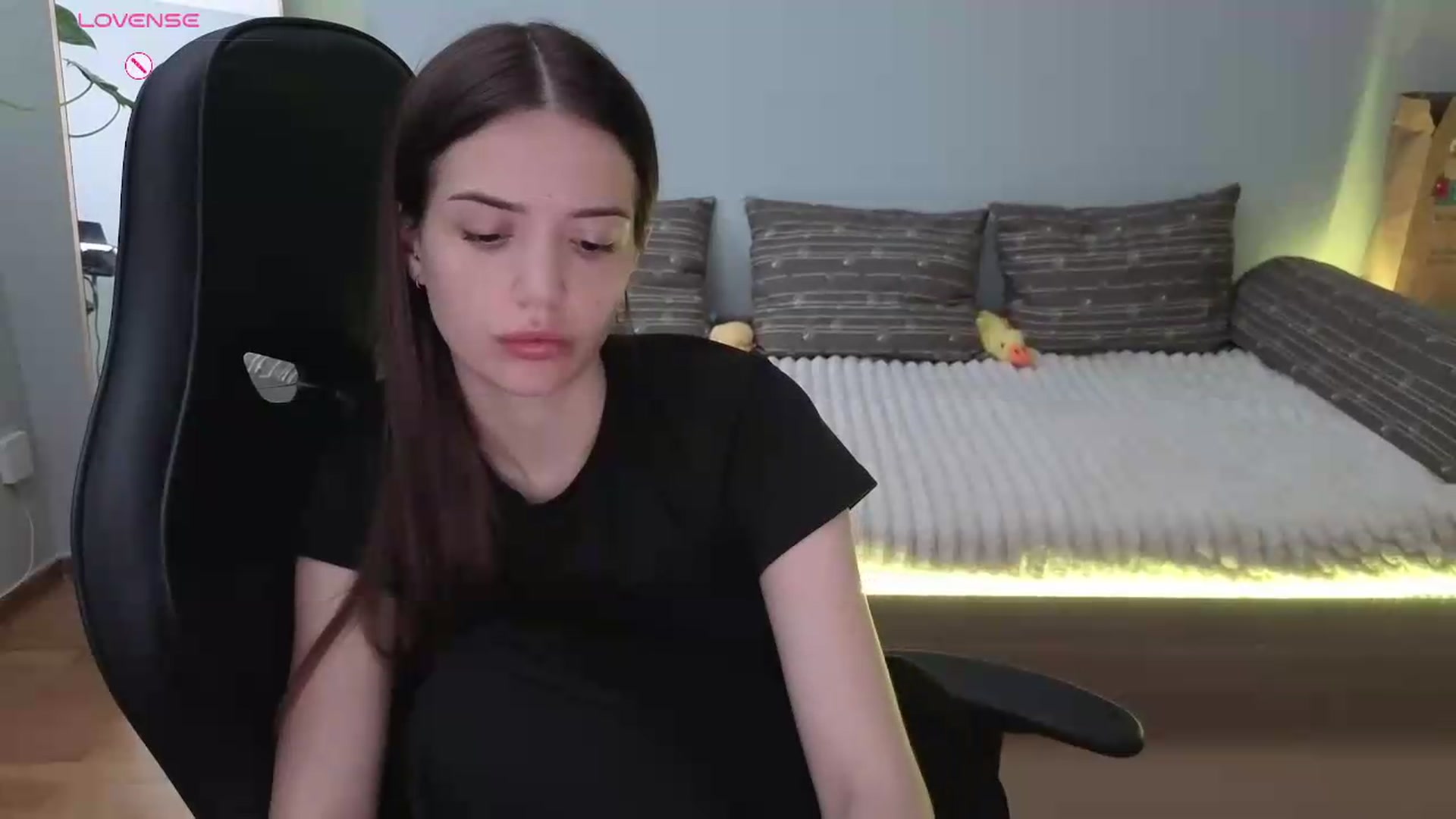 Gallery image thumbnail from JessicaB's myfreecams stream on, 06/03/2026, 17:08 image 16 of 20