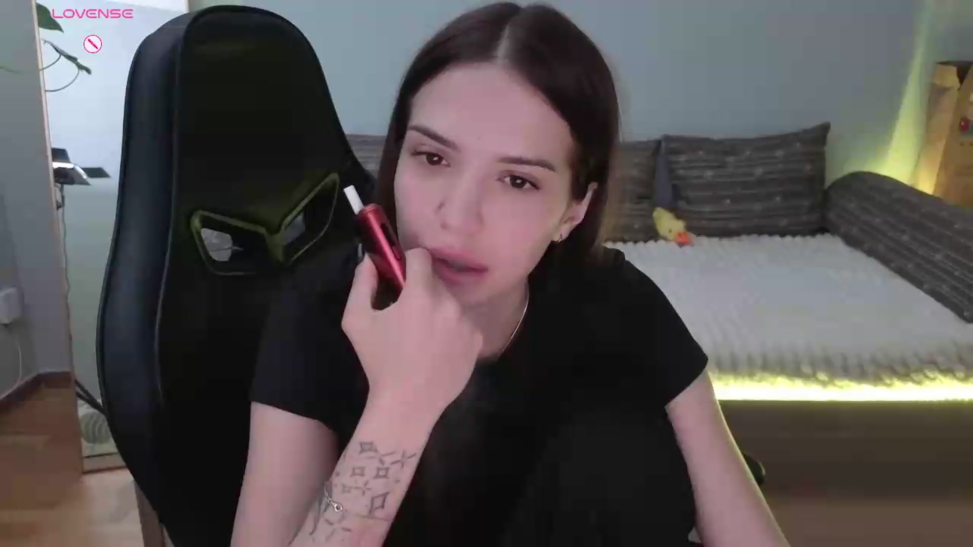Gallery image thumbnail from JessicaB's myfreecams stream on, 06/03/2026, 17:08 image 8 of 20