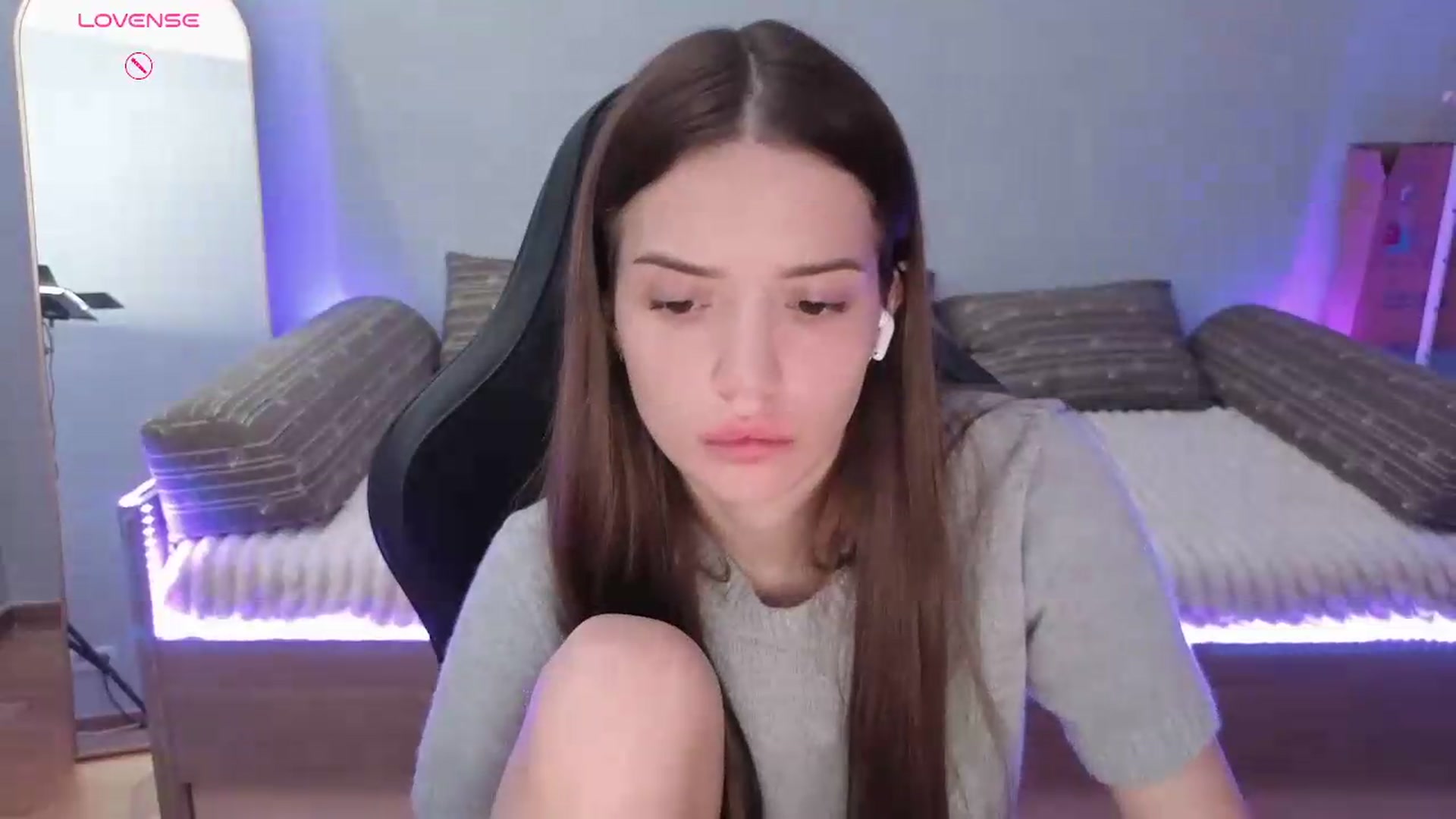 Gallery image thumbnail from JessicaB's myfreecams stream on, 06/05/2026, 16:02 image 9 of 20