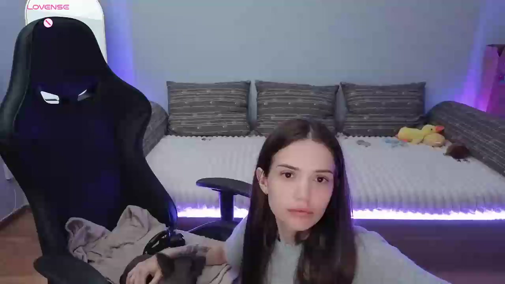 Gallery image thumbnail from JessicaB's myfreecams stream on, 06/05/2026, 18:21 image 19 of 20