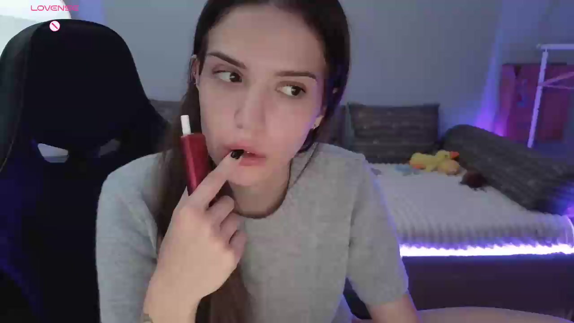 Gallery image thumbnail from JessicaB's myfreecams stream on, 06/05/2026, 18:21 image 8 of 20