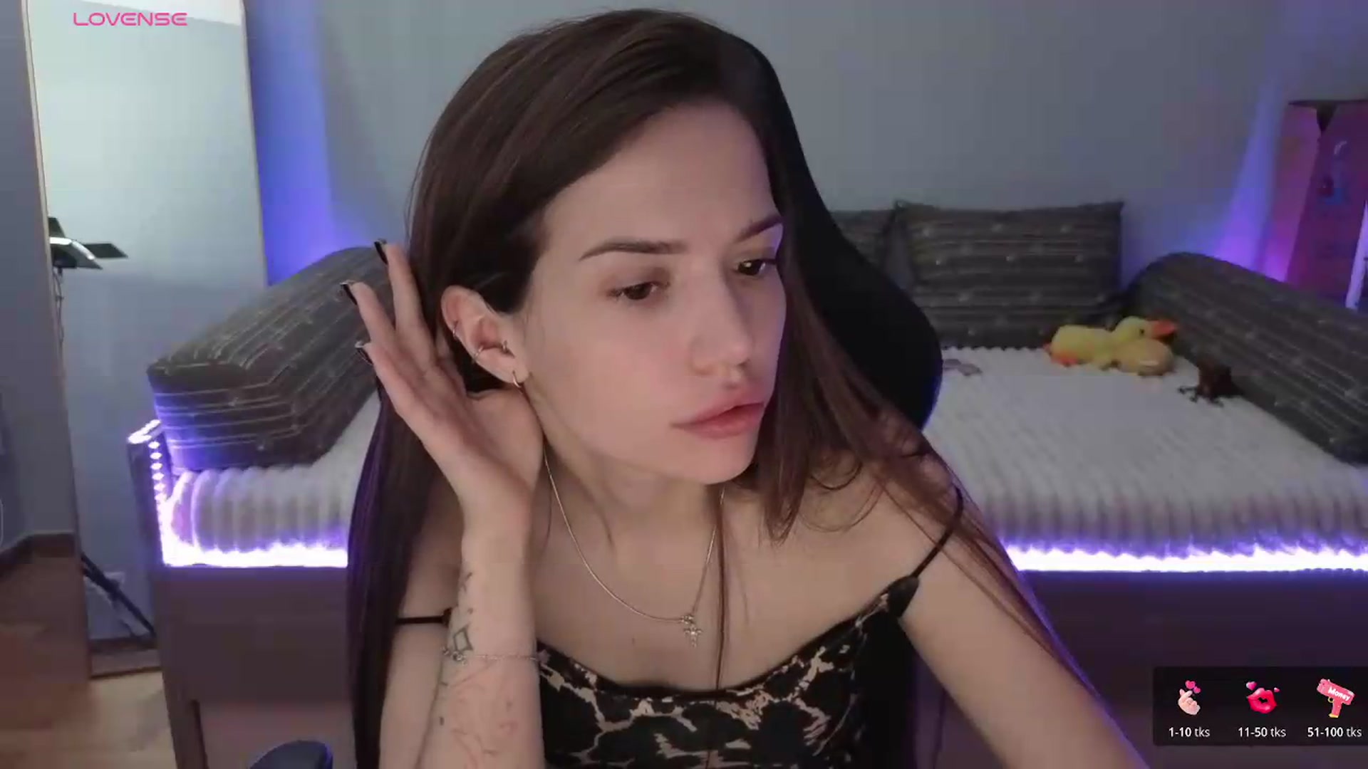 Gallery image thumbnail from JessicaB's myfreecams stream on, 06/06/2026, 16:11 image 17 of 20