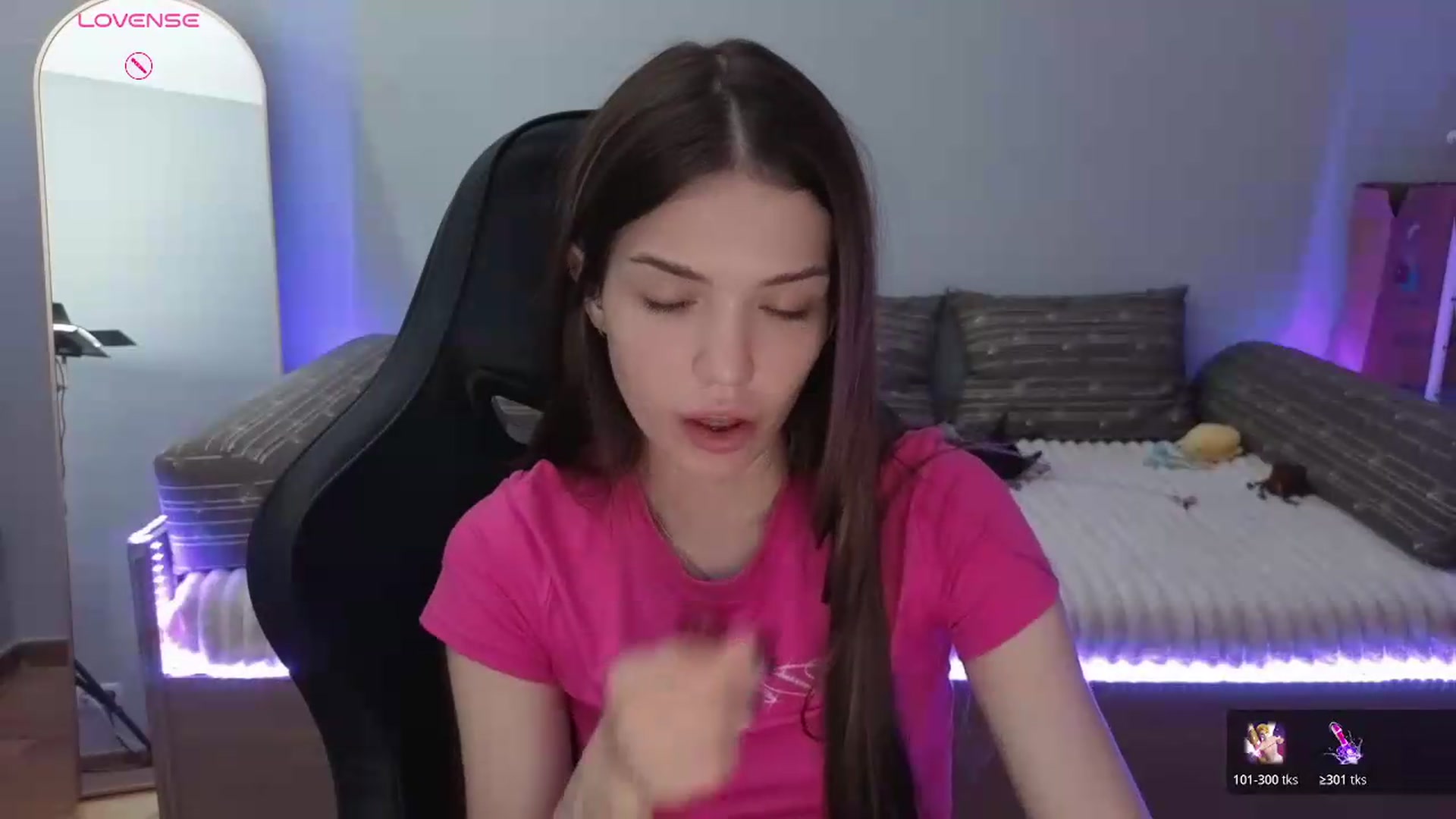 Gallery image thumbnail from JessicaB's myfreecams stream on, 06/07/2026, 12:58 image 6 of 20