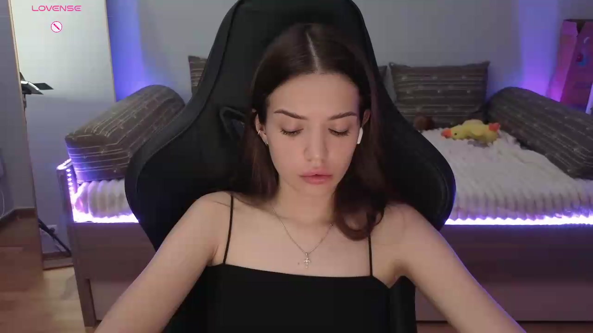 Gallery image thumbnail from JessicaB's myfreecams stream on, 06/09/2026, 16:12 image 6 of 20