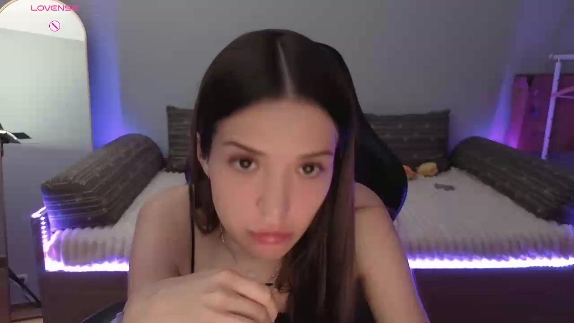 Gallery image thumbnail from JessicaB's myfreecams stream on, 06/09/2026, 17:05 image 7 of 20