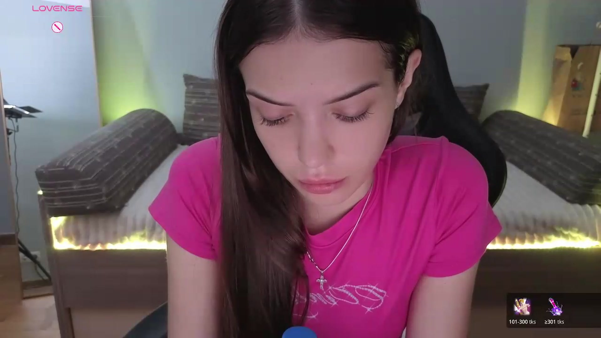 Gallery image thumbnail from JessicaB's myfreecams stream on, 06/19/2026, 13:38 image 2 of 20
