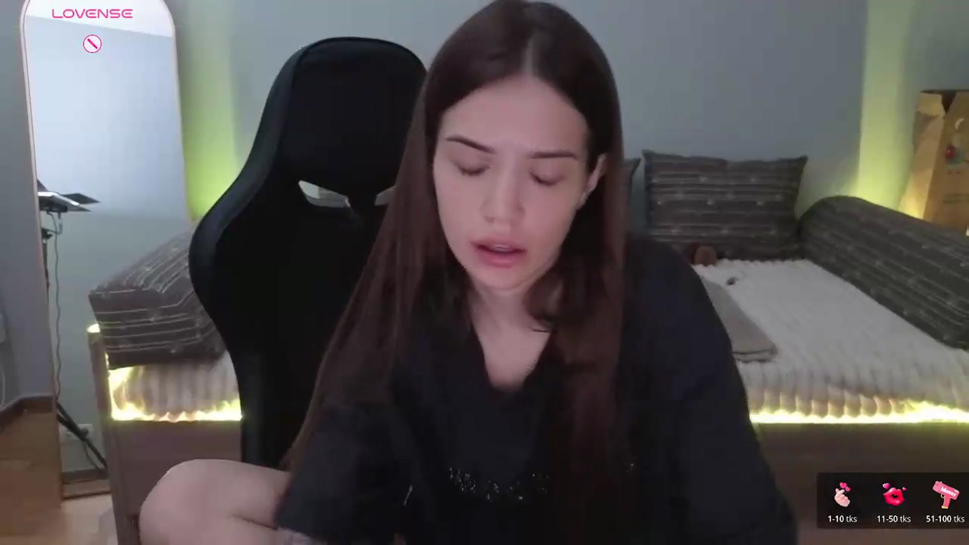 Gallery image thumbnail from JessicaB's myfreecams stream on, 06/22/2026, 14:03 image 15 of 20