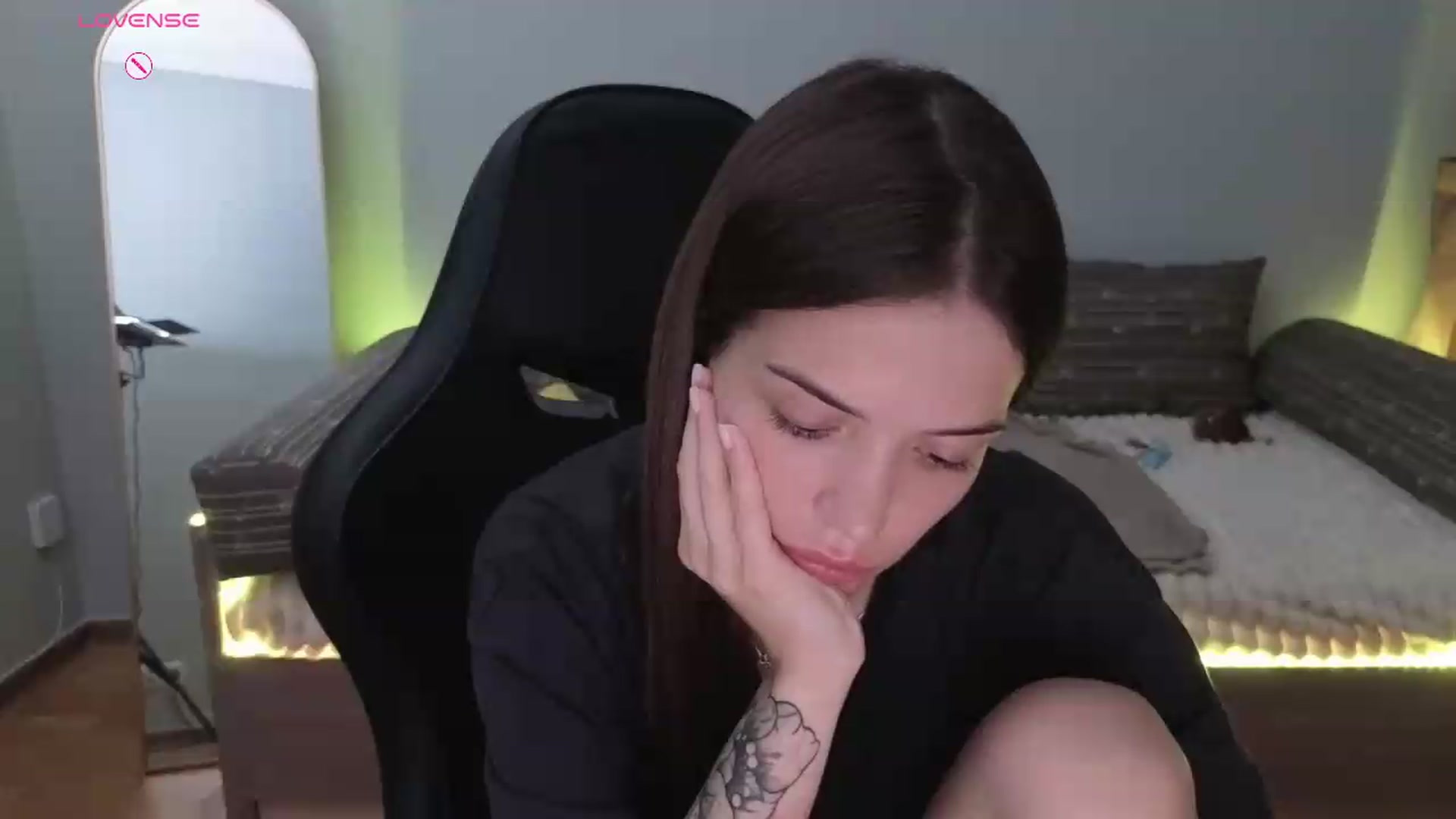 Gallery image thumbnail from JessicaB's myfreecams stream on, 06/22/2026, 15:55 image 4 of 20