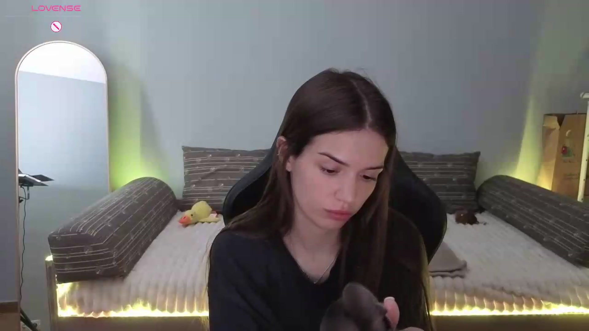 Gallery image thumbnail from JessicaB's myfreecams stream on, 06/22/2026, 15:55 image 18 of 20