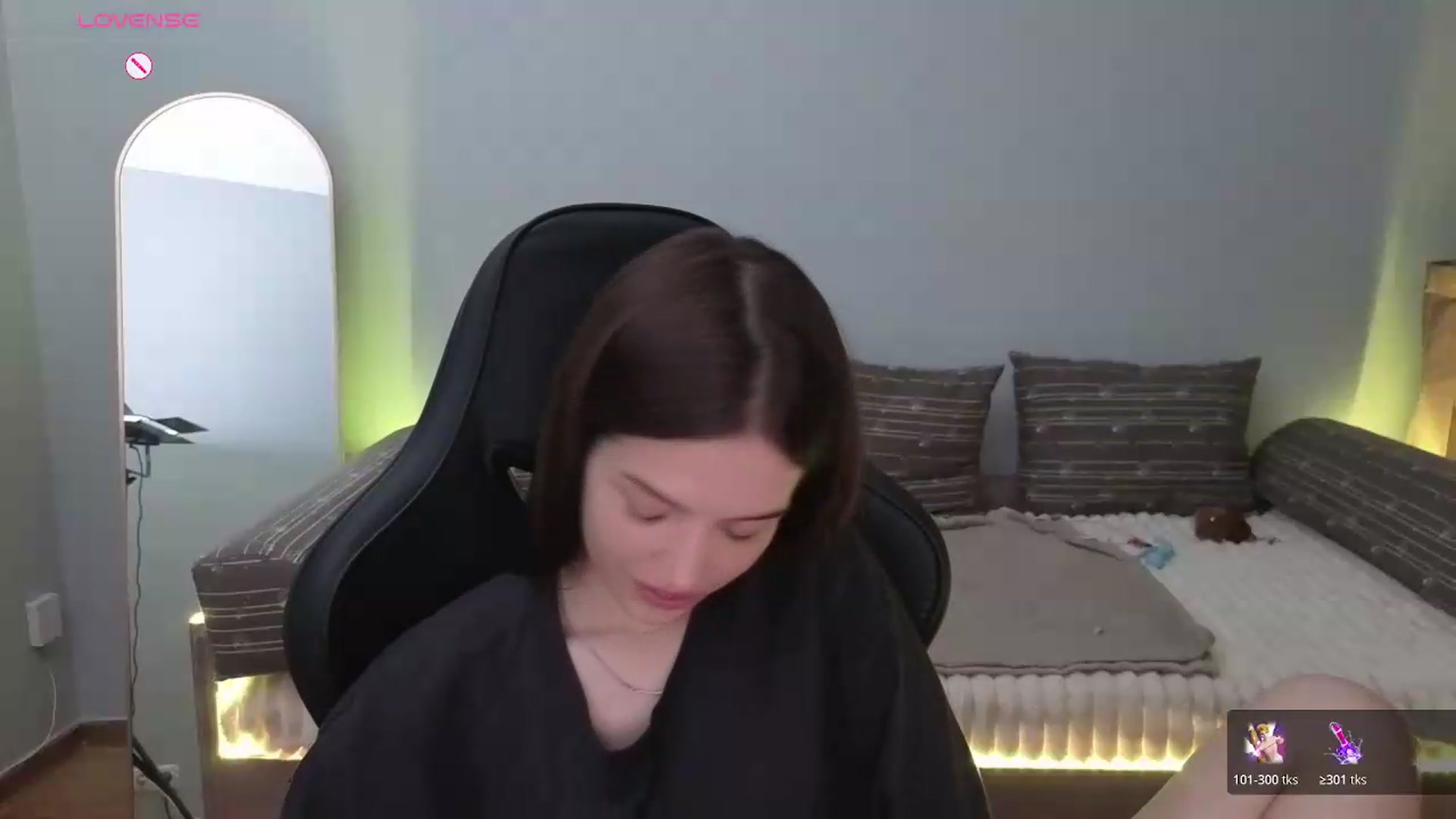 Gallery image thumbnail from JessicaB's myfreecams stream on, 06/22/2026, 15:55 image 7 of 20