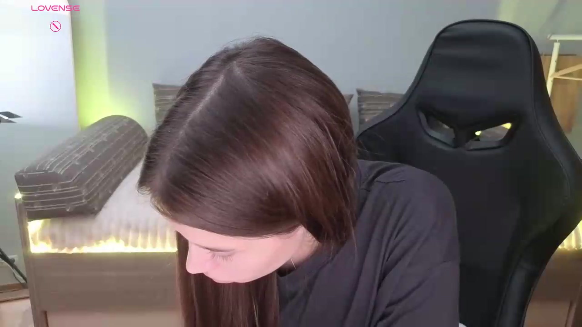 Gallery image thumbnail from JessicaB's myfreecams stream on, 06/22/2026, 20:03 image 8 of 20