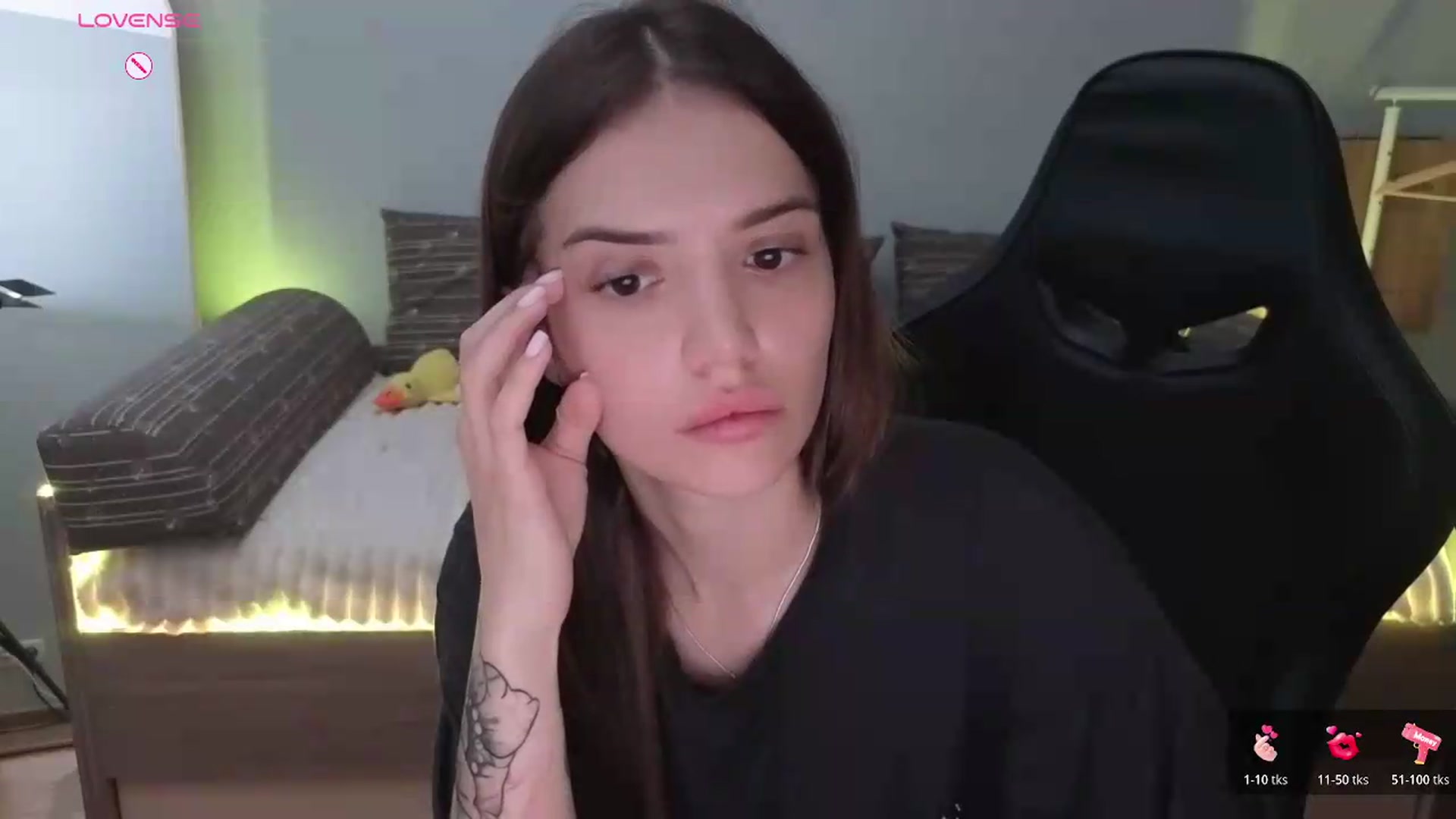 Gallery image thumbnail from JessicaB's myfreecams stream on, 06/22/2026, 20:03 image 10 of 20