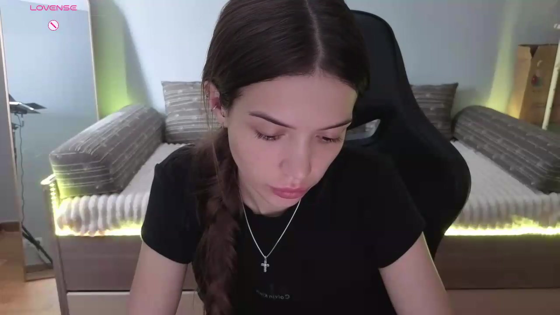 Gallery image thumbnail from JessicaB's myfreecams stream on, 06/23/2026, 14:43 image 5 of 20
