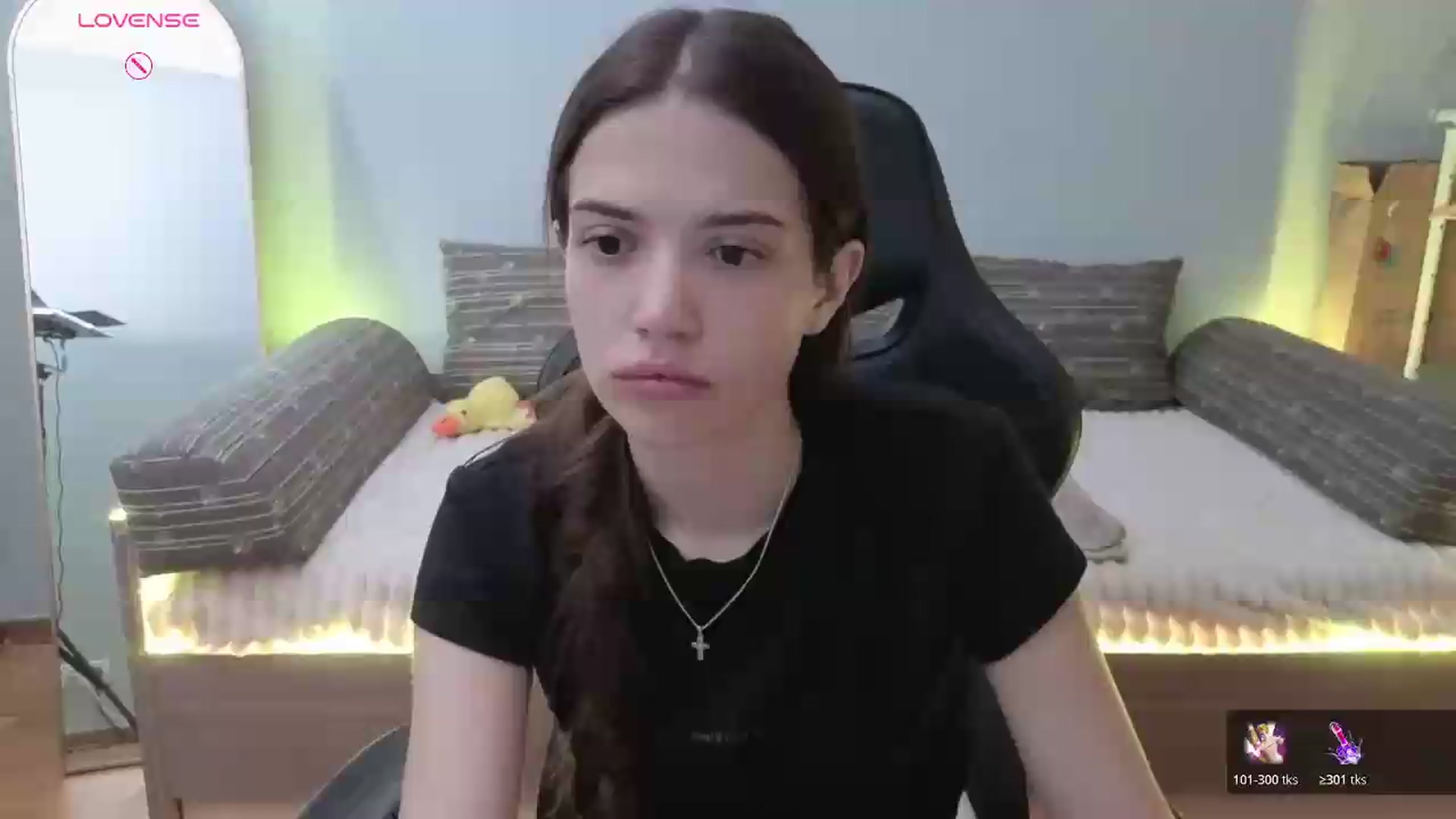 Gallery image thumbnail from JessicaB's myfreecams stream on, 06/23/2026, 14:43 image 1 of 20