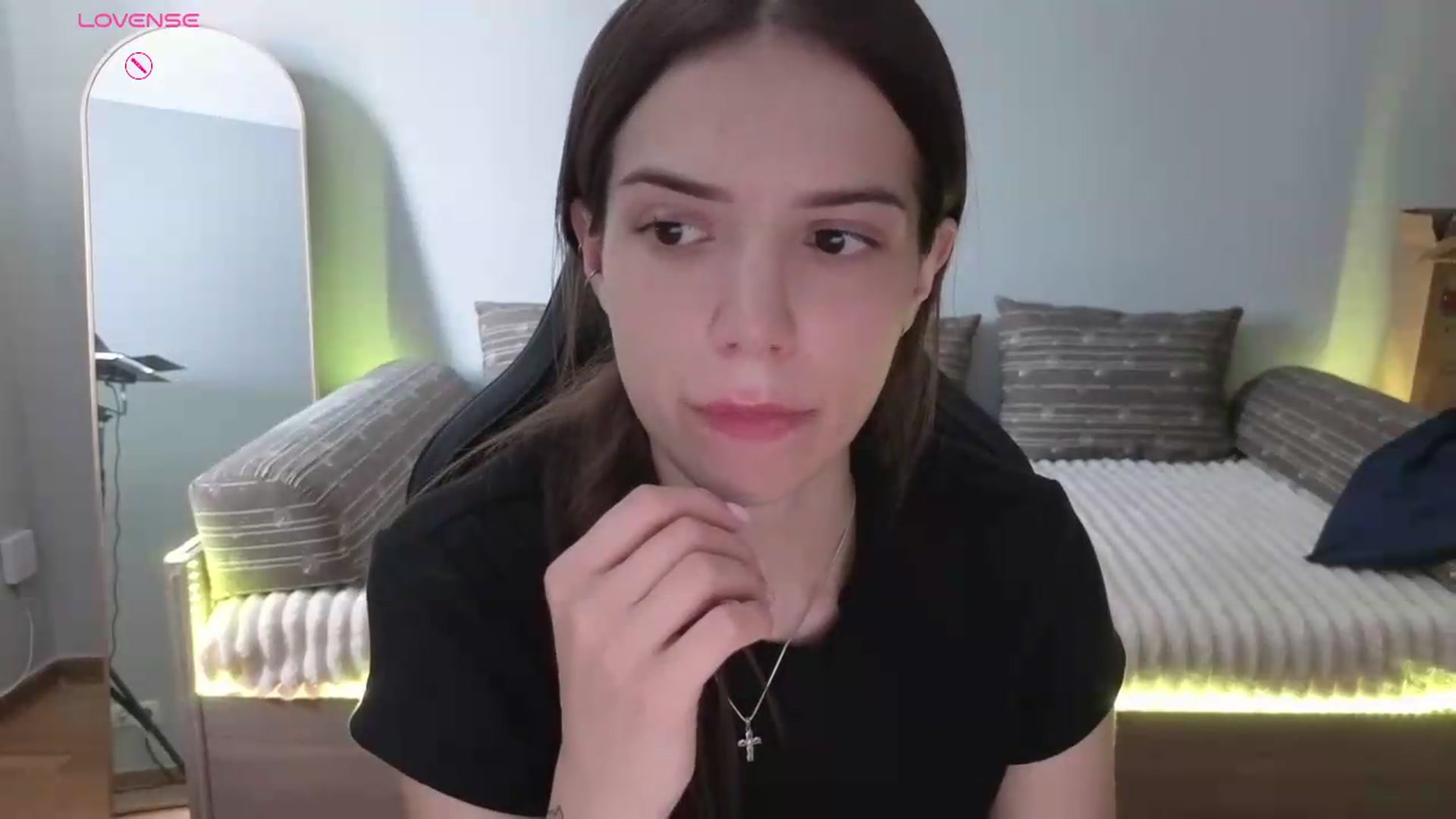 Gallery image thumbnail from JessicaB's myfreecams stream on, 06/23/2026, 15:05 image 4 of 20