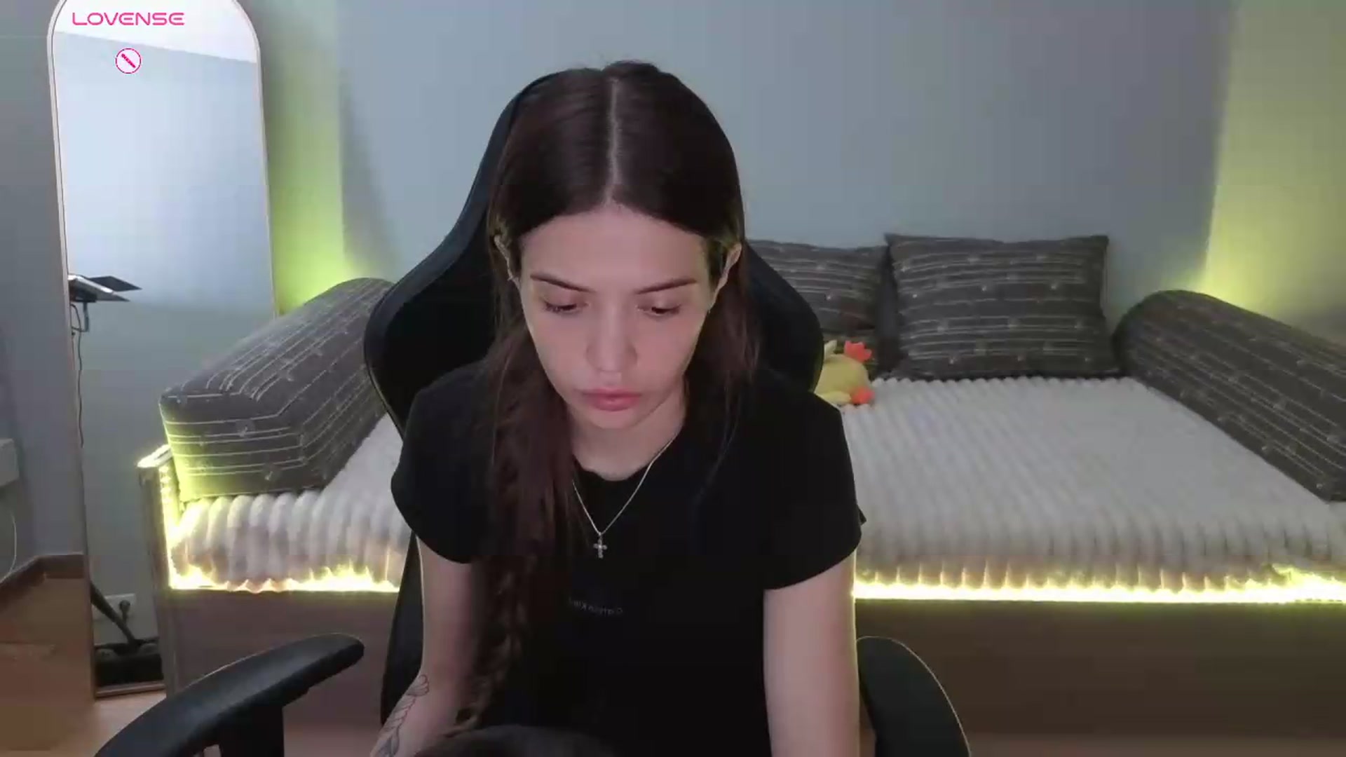Gallery image thumbnail from JessicaB's myfreecams stream on, 06/23/2026, 18:40 image 15 of 20
