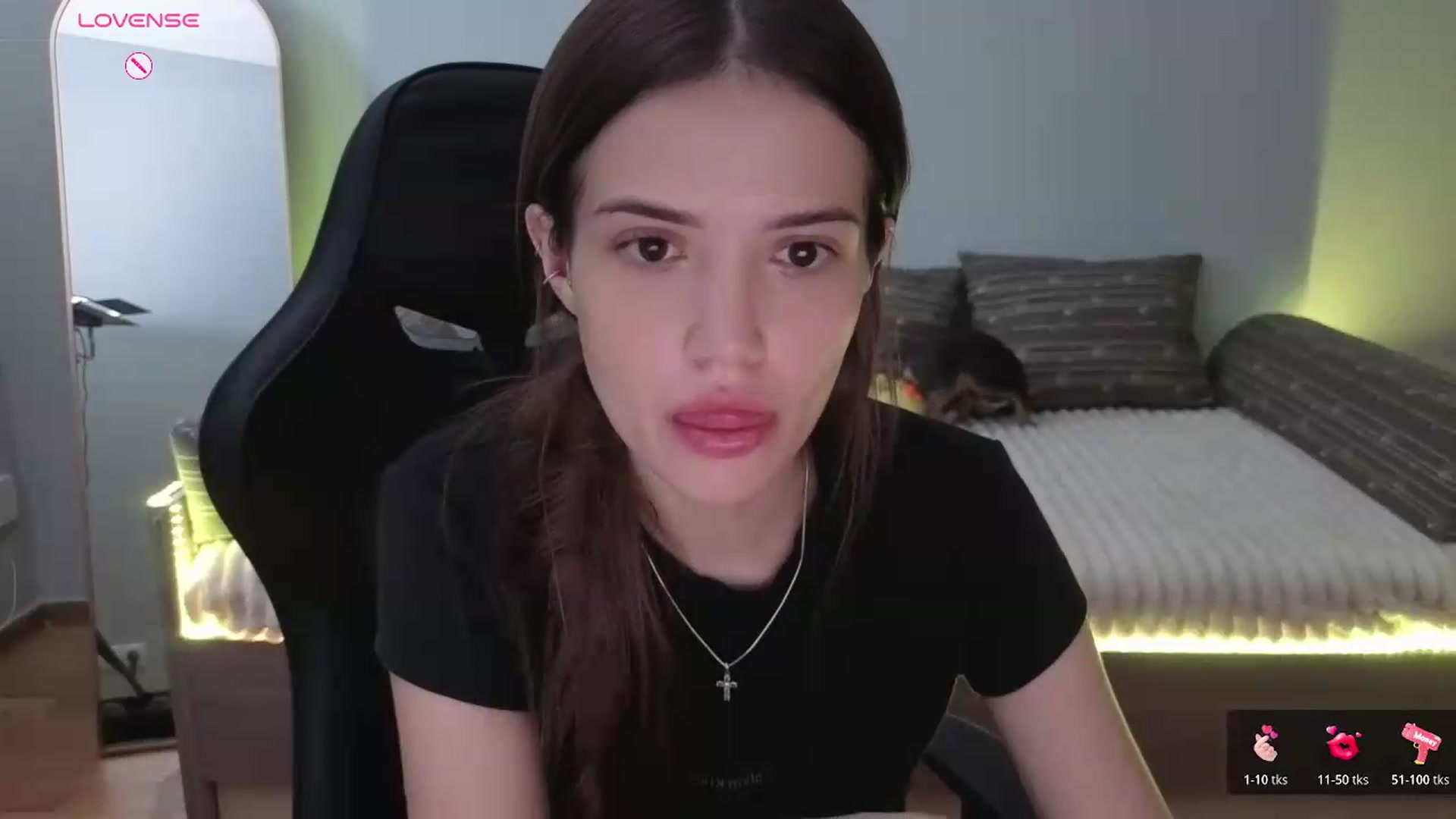 Gallery image thumbnail from JessicaB's myfreecams stream on, 06/23/2026, 18:40 image 6 of 20