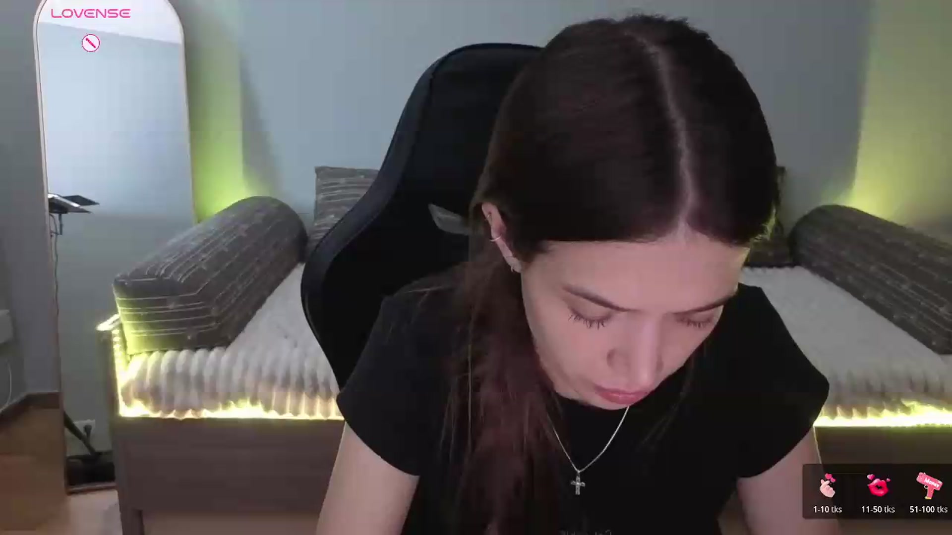 Gallery image thumbnail from JessicaB's myfreecams stream on, 06/23/2026, 18:40 image 10 of 20