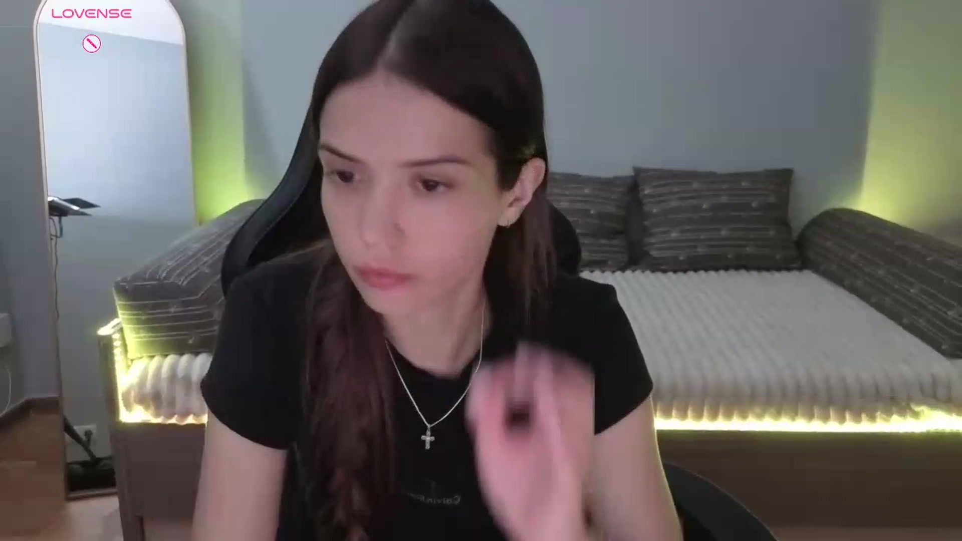 Gallery image thumbnail from JessicaB's myfreecams stream on, 06/23/2026, 18:40 image 19 of 20
