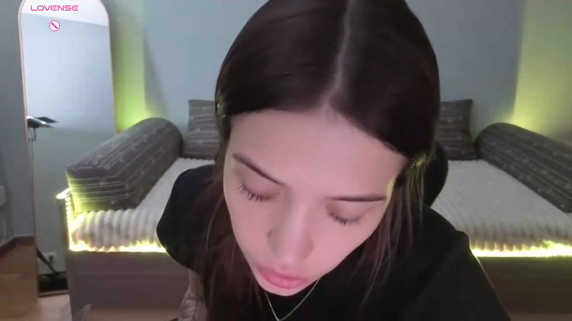 Gallery image thumbnail from JessicaB's myfreecams stream on, 06/23/2026, 18:40 image 13 of 20