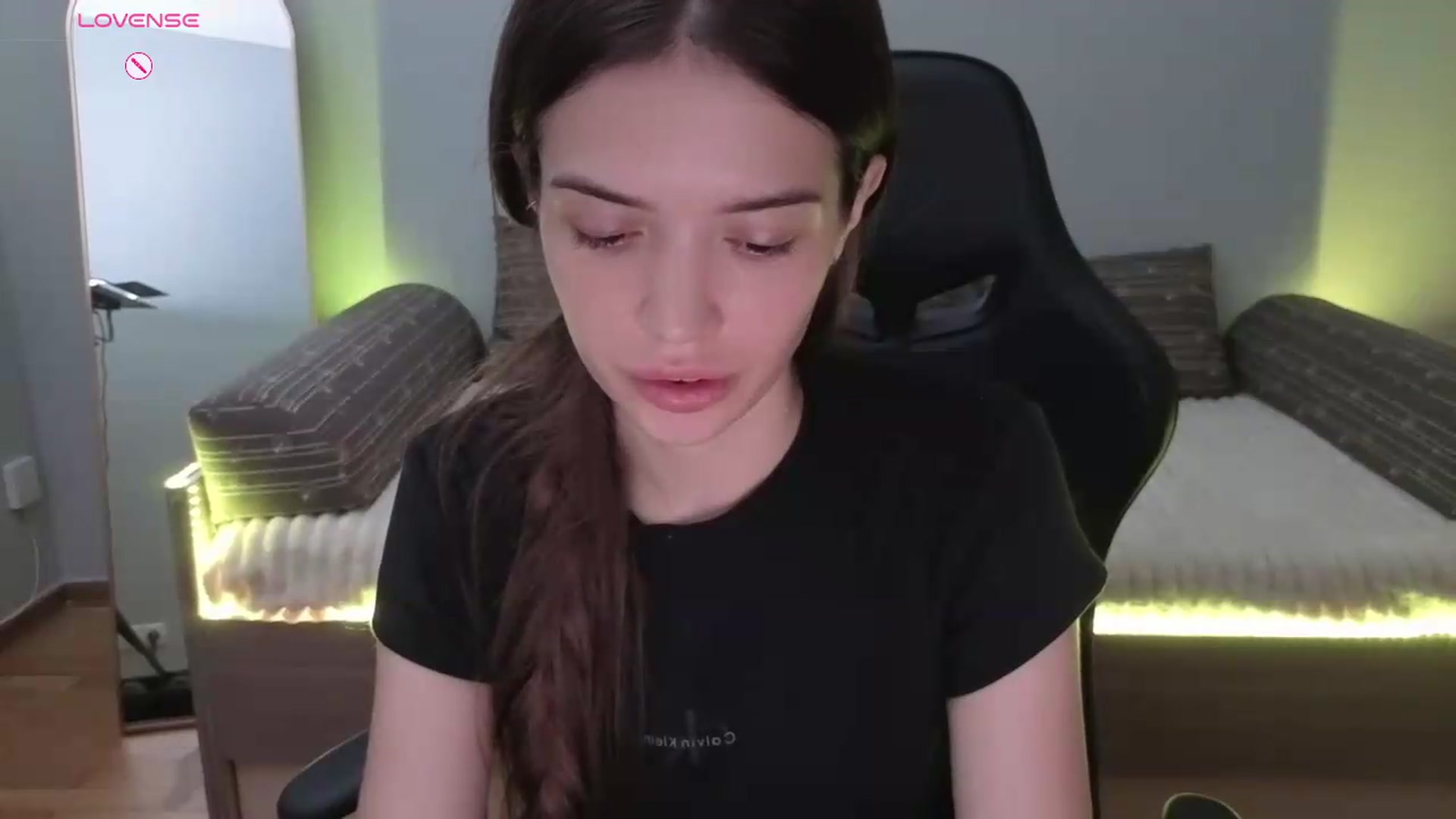Gallery image thumbnail from JessicaB's myfreecams stream on, 06/23/2026, 20:02 image 19 of 20