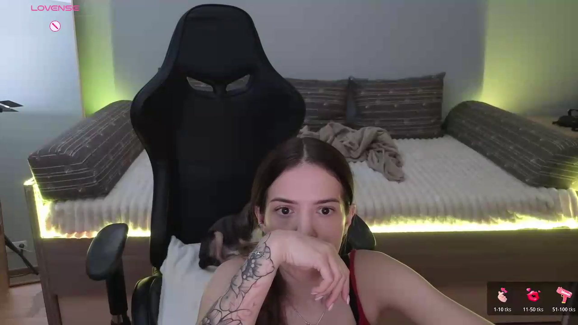 Gallery image thumbnail from JessicaB's myfreecams stream on, 06/24/2026, 20:00 image 13 of 20