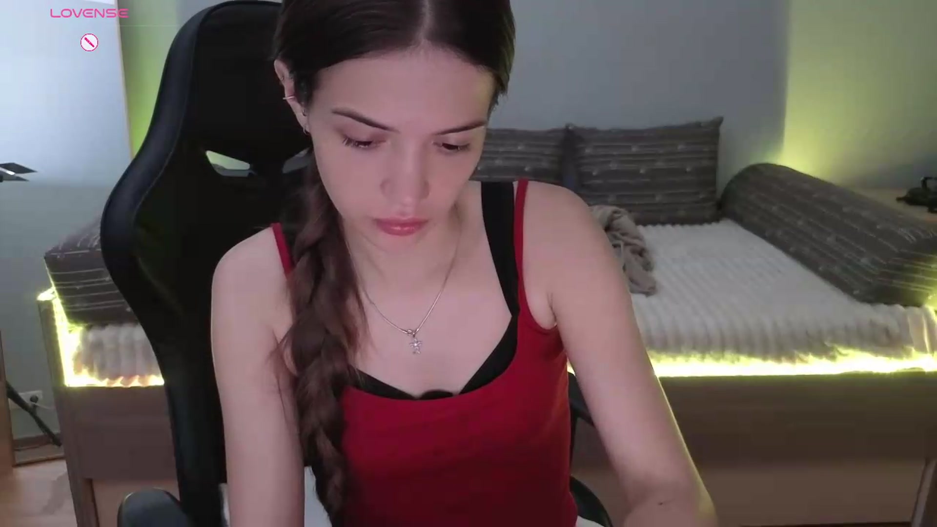 Gallery image thumbnail from JessicaB's myfreecams stream on, 06/24/2026, 20:00 image 9 of 20