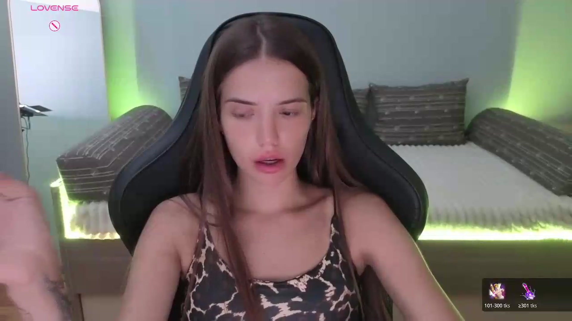 Gallery image thumbnail from JessicaB's myfreecams stream on, 07/03/2026, 15:48 image 3 of 20
