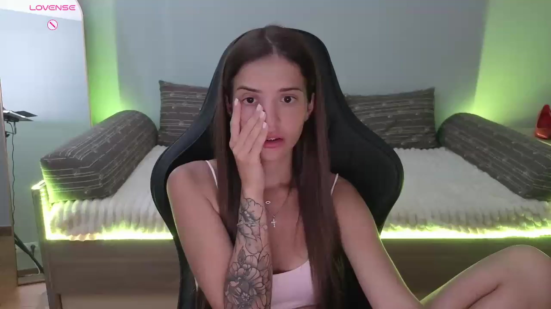 Gallery image thumbnail from JessicaB's myfreecams stream on, 07/04/2026, 16:33 image 11 of 20