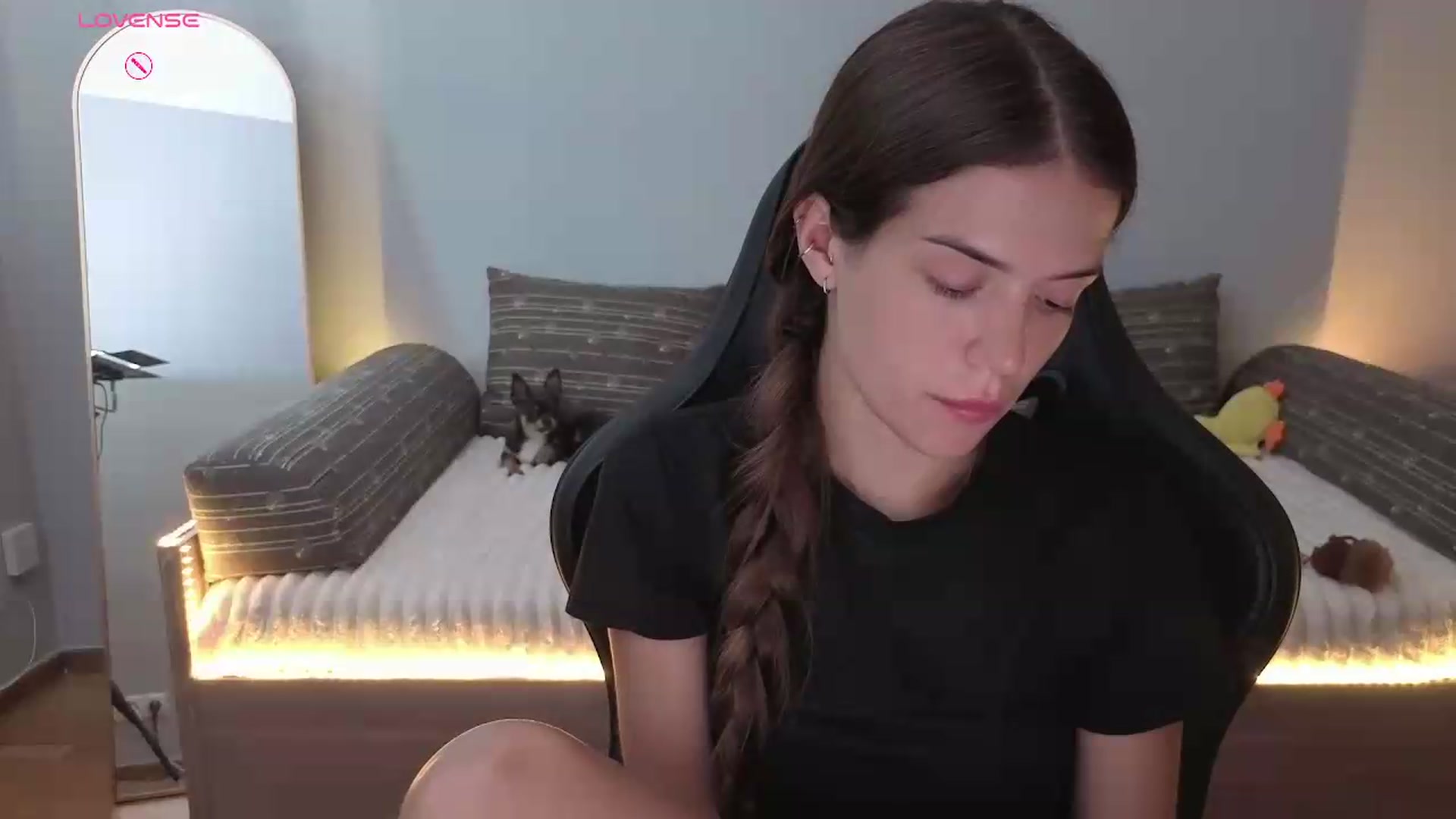 Gallery image thumbnail from JessicaB's myfreecams stream on, 07/06/2026, 13:00 image 12 of 20