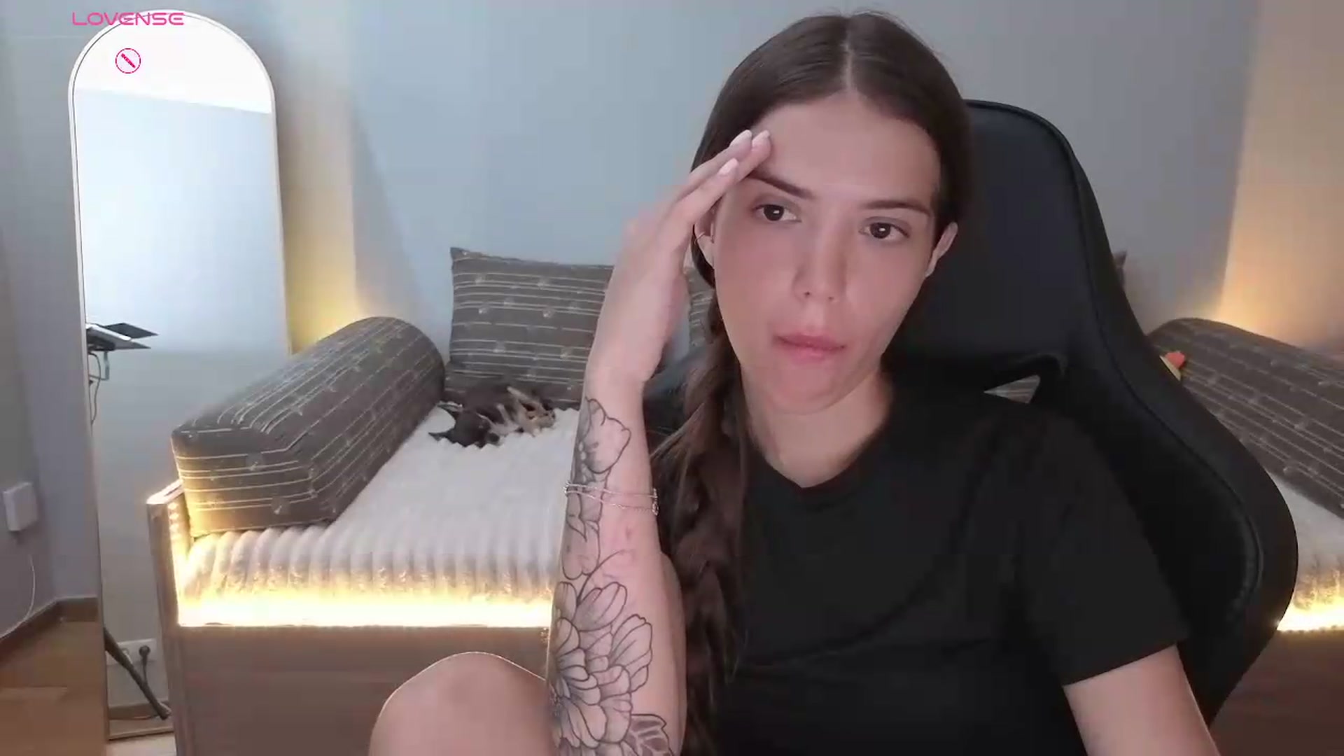 Gallery image thumbnail from JessicaB's myfreecams stream on, 07/06/2026, 13:00 image 14 of 20