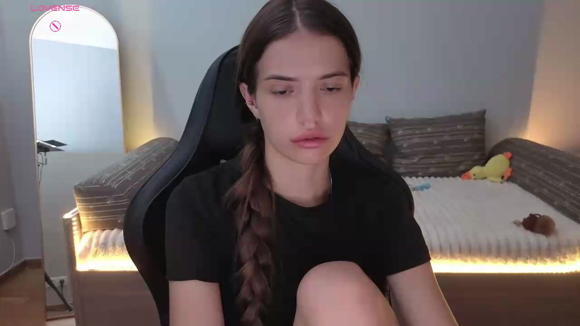 Gallery image thumbnail from JessicaB's myfreecams stream on, 07/06/2026, 13:00 image 3 of 20