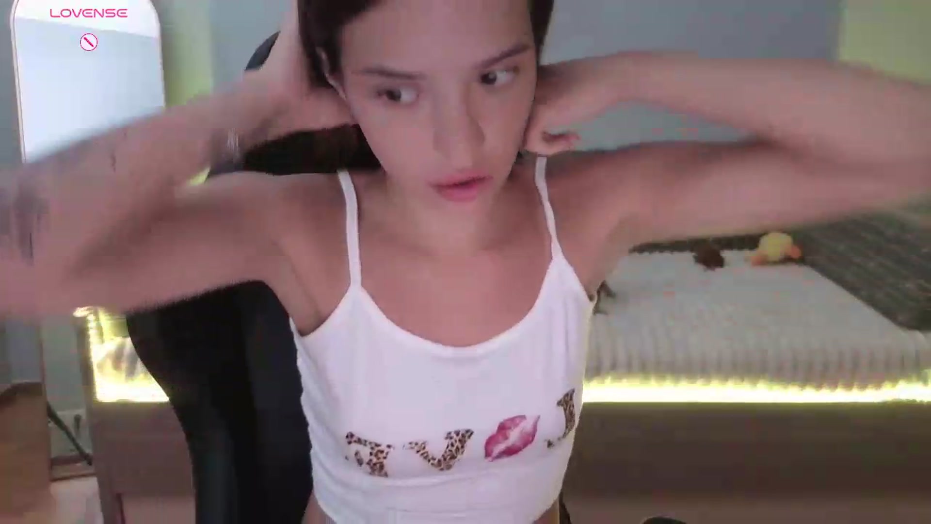 Gallery image thumbnail from JessicaB's myfreecams stream on, 07/07/2026, 17:36 image 18 of 20