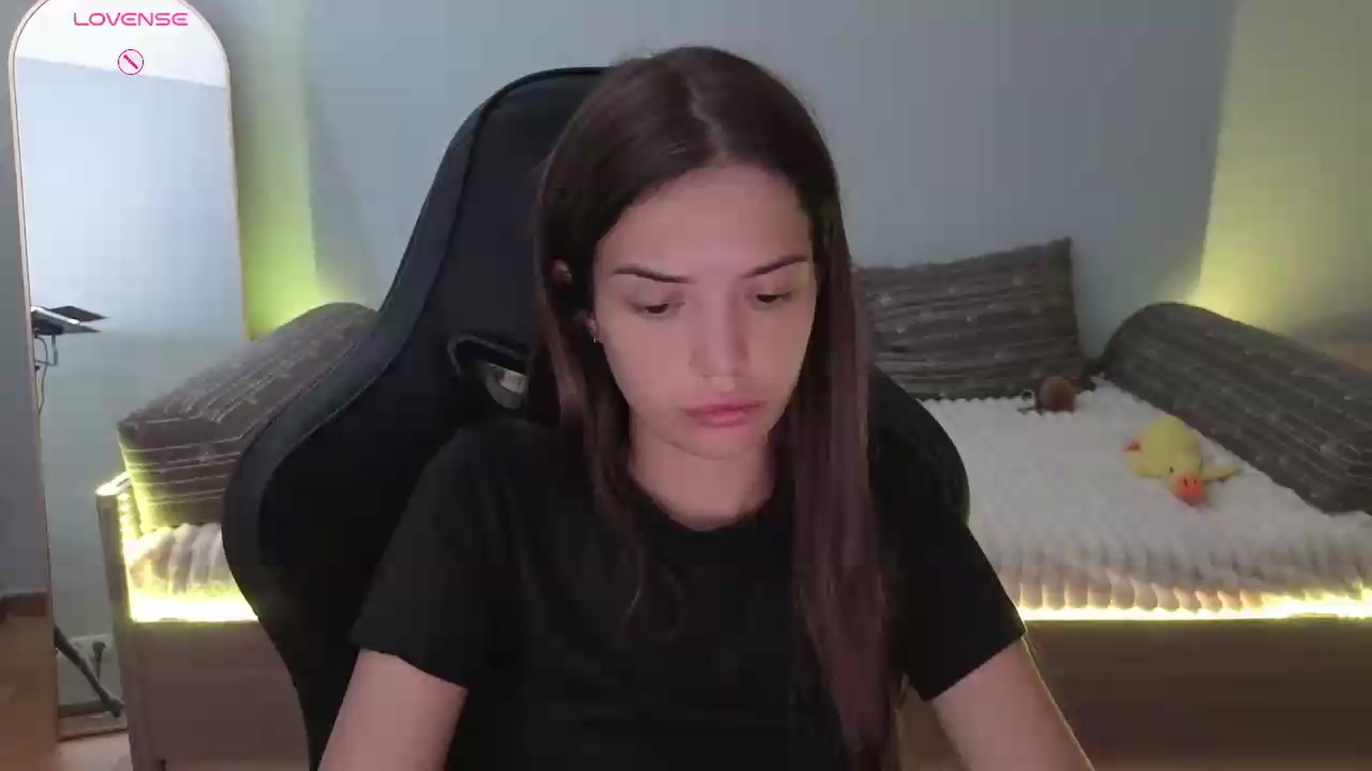 Gallery image thumbnail from JessicaB's myfreecams stream on, 07/08/2026, 13:02 image 16 of 20