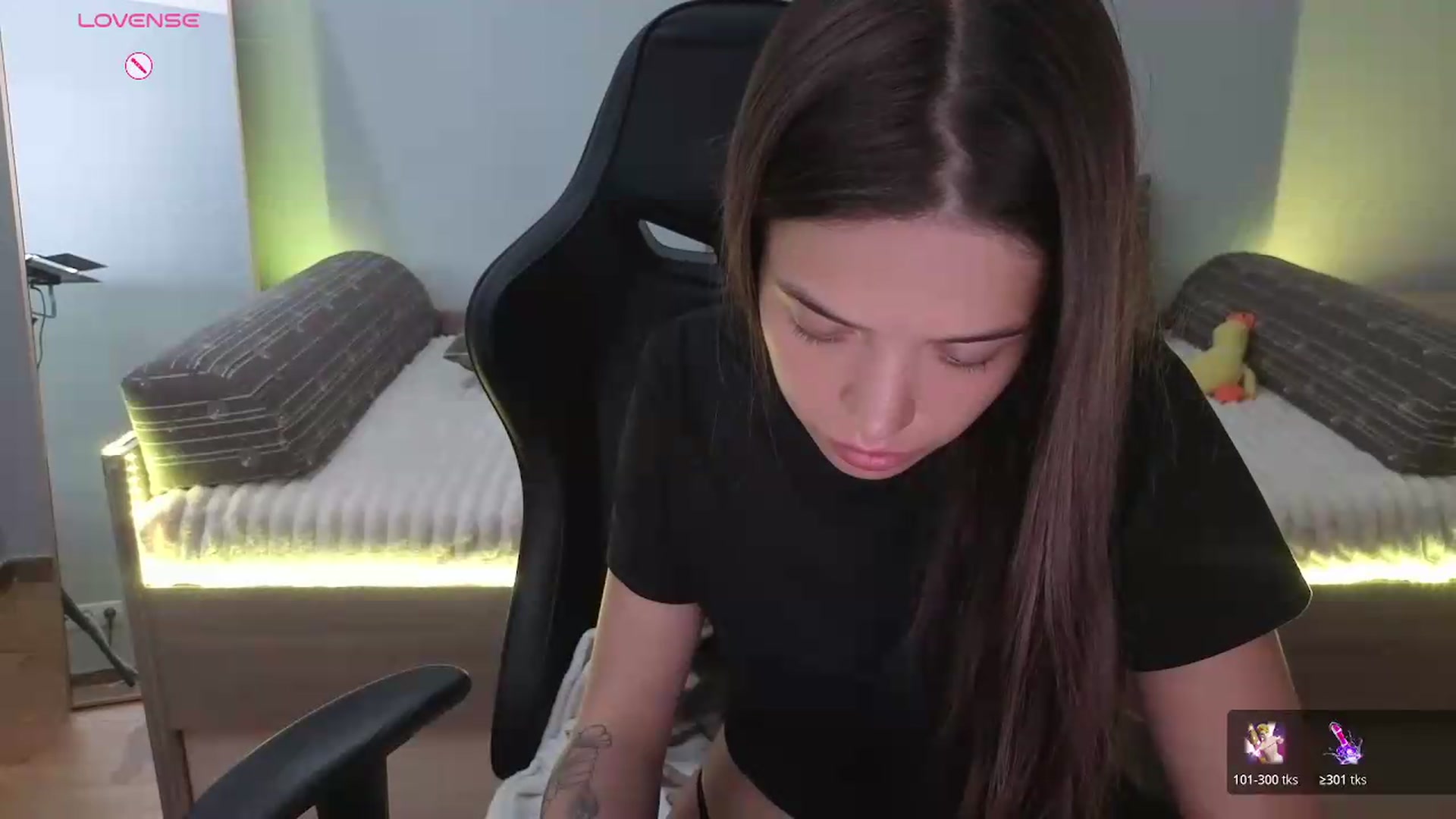 Gallery image thumbnail from JessicaB's myfreecams stream on, 07/08/2026, 13:02 image 7 of 20