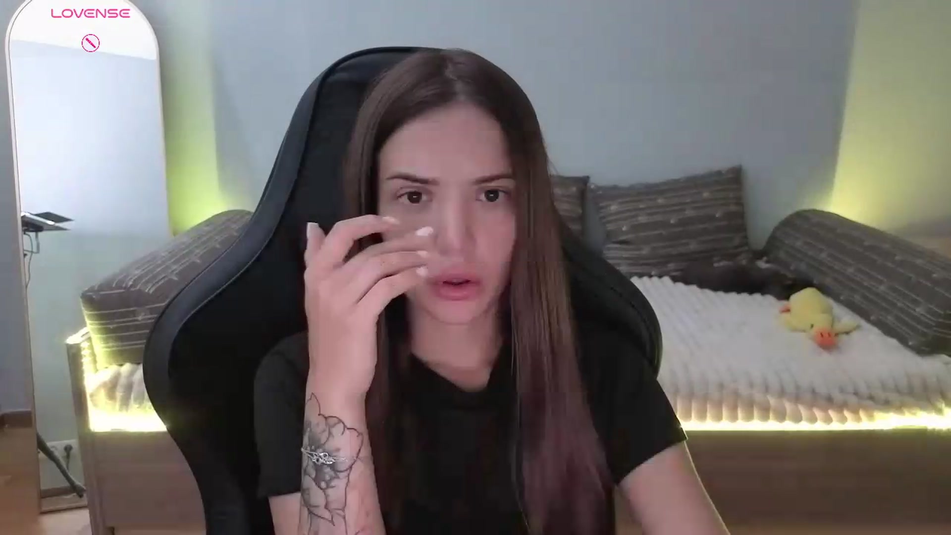 Gallery image thumbnail from JessicaB's myfreecams stream on, 07/08/2026, 13:36 image 3 of 20