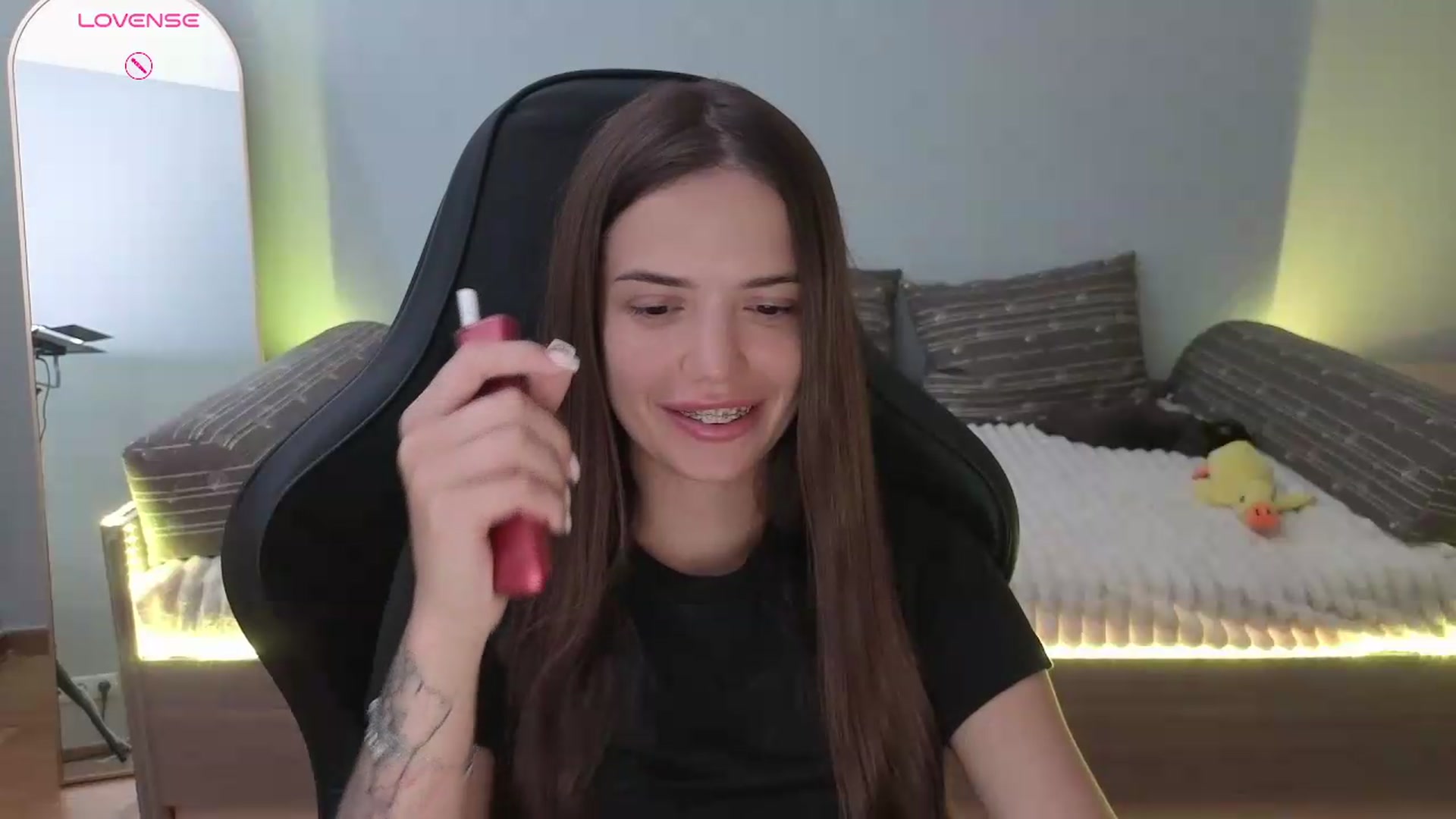 Gallery image thumbnail from JessicaB's myfreecams stream on, 07/08/2026, 13:36 image 11 of 20