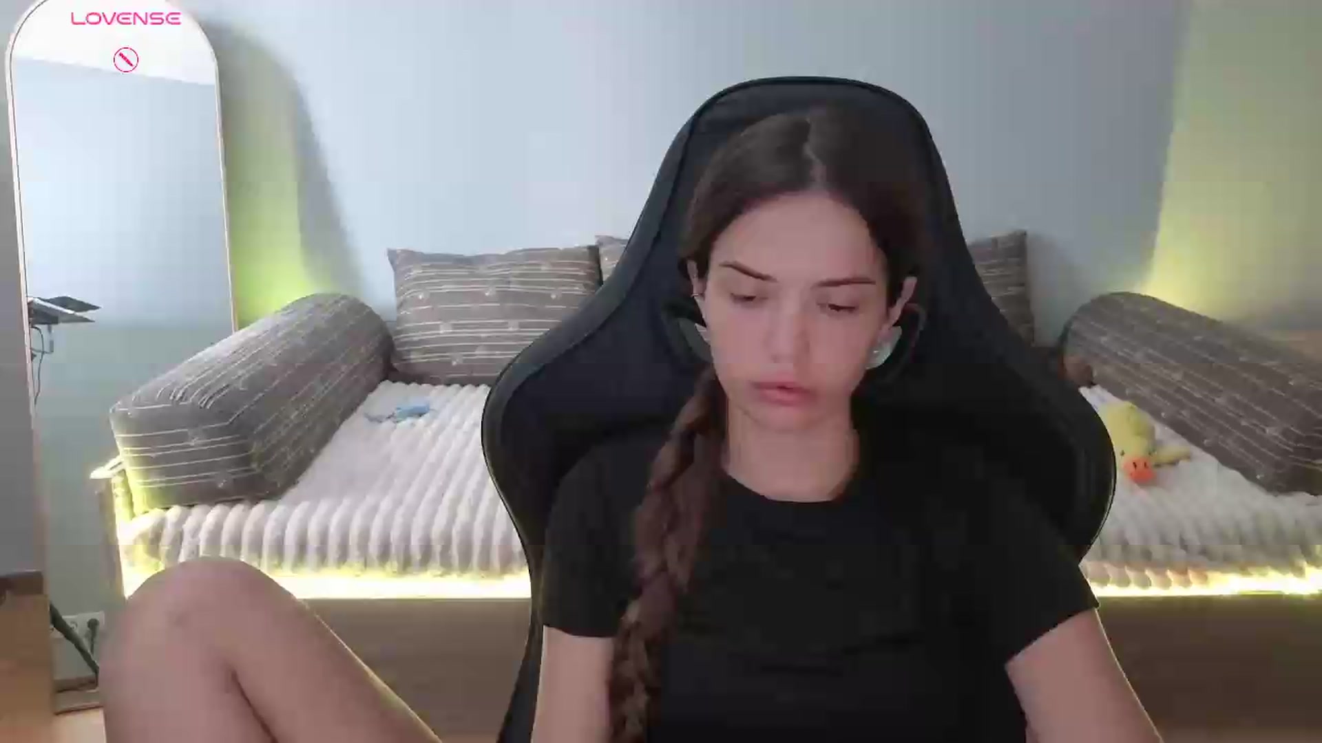 Gallery image thumbnail from JessicaB's myfreecams stream on, 07/08/2026, 15:05 image 1 of 20