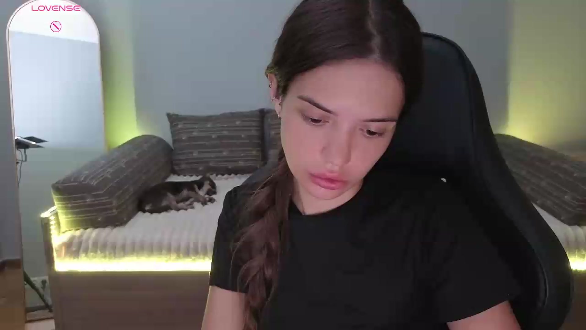 Gallery image thumbnail from JessicaB's myfreecams stream on, 07/08/2026, 18:08 image 19 of 20