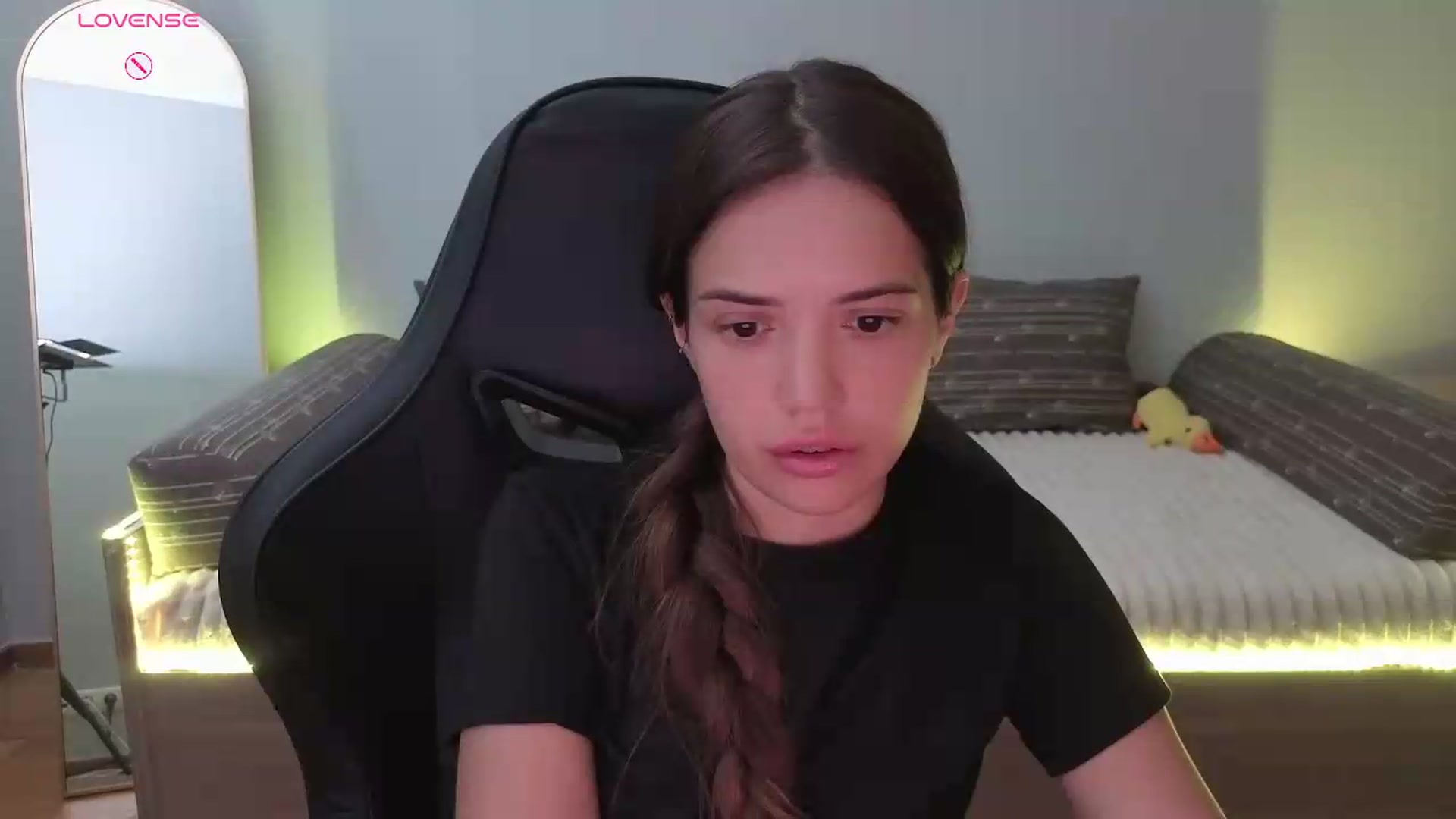 Gallery image thumbnail from JessicaB's myfreecams stream on, 07/08/2026, 18:08 image 10 of 20