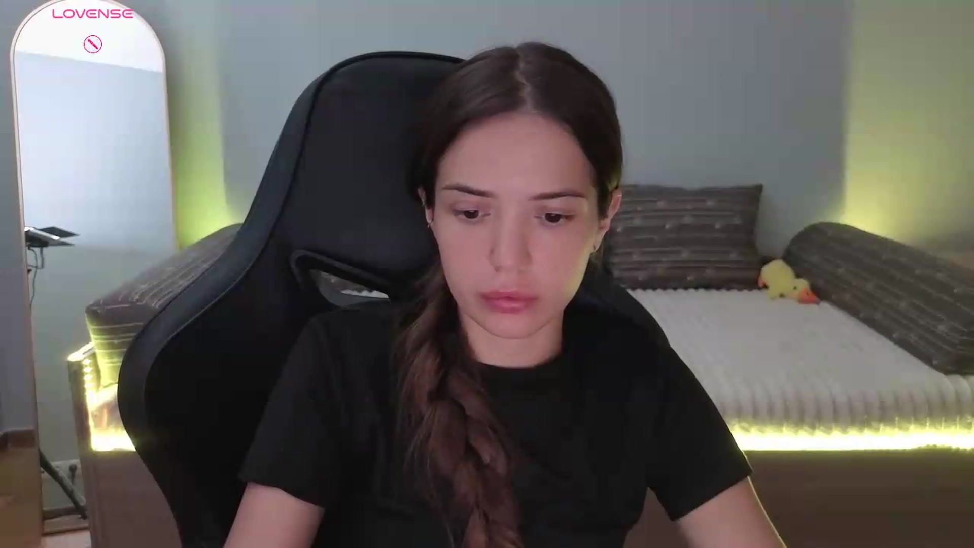 Gallery image thumbnail from JessicaB's myfreecams stream on, 07/08/2026, 18:08 image 11 of 20