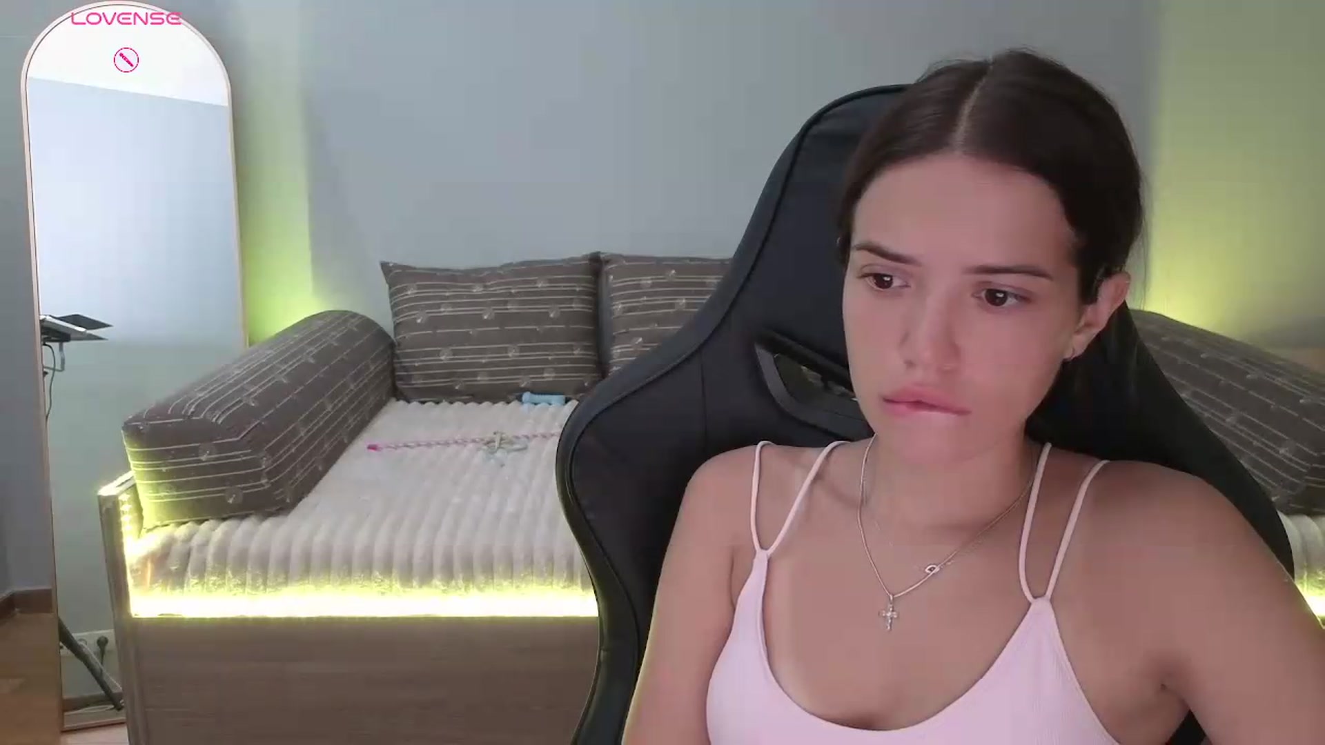 Gallery image thumbnail from JessicaB's myfreecams stream on, 07/09/2026, 09:03 image 12 of 20
